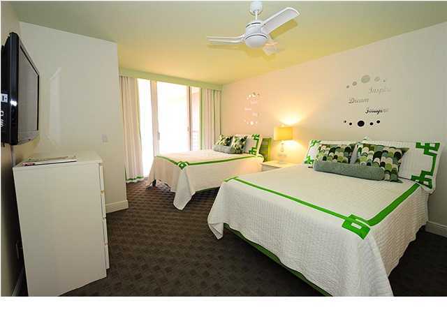 SANDESTIN BEACH VILLAS - Residential