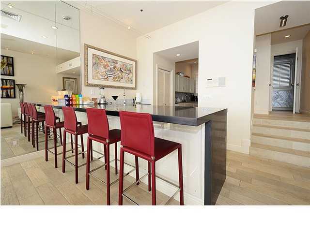 SANDESTIN BEACH VILLAS - Residential