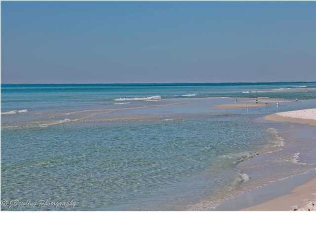 SANDESTIN BEACH VILLAS - Residential