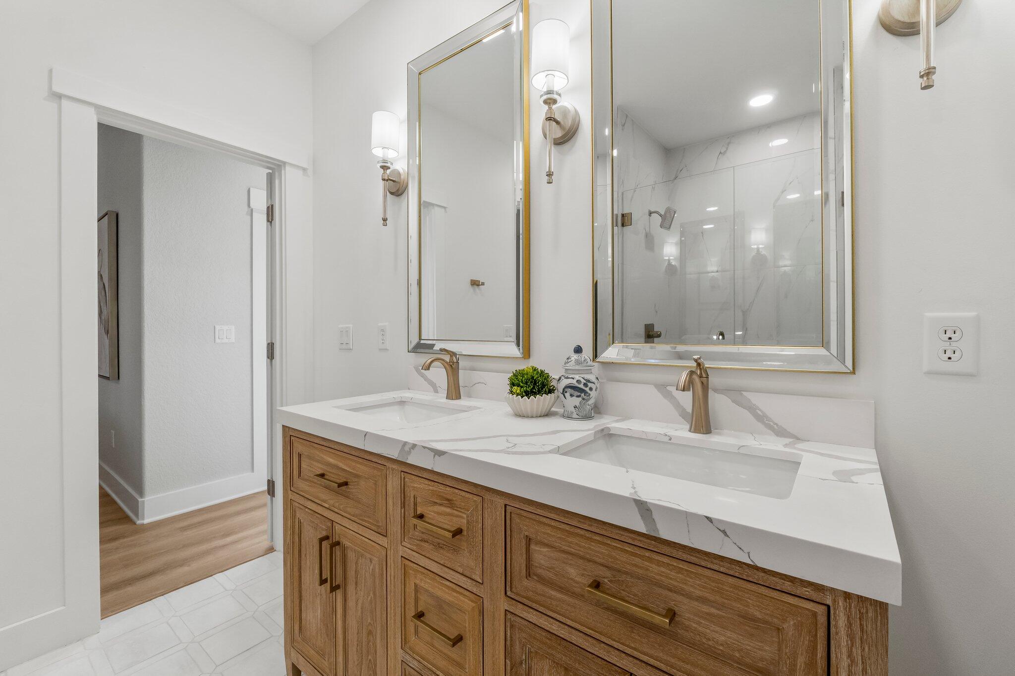 CRYSTAL BEACH - Residential