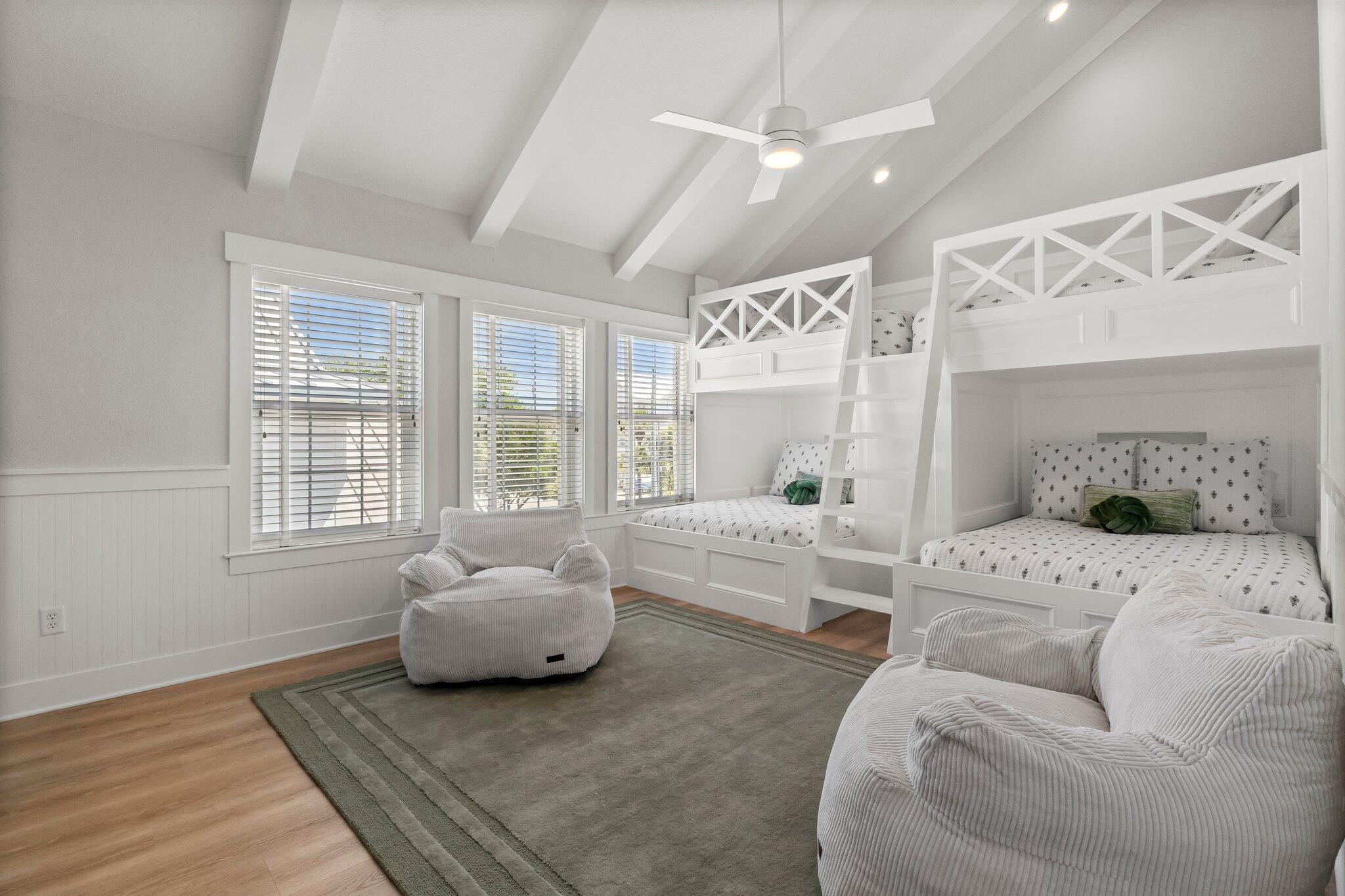 CRYSTAL BEACH - Residential