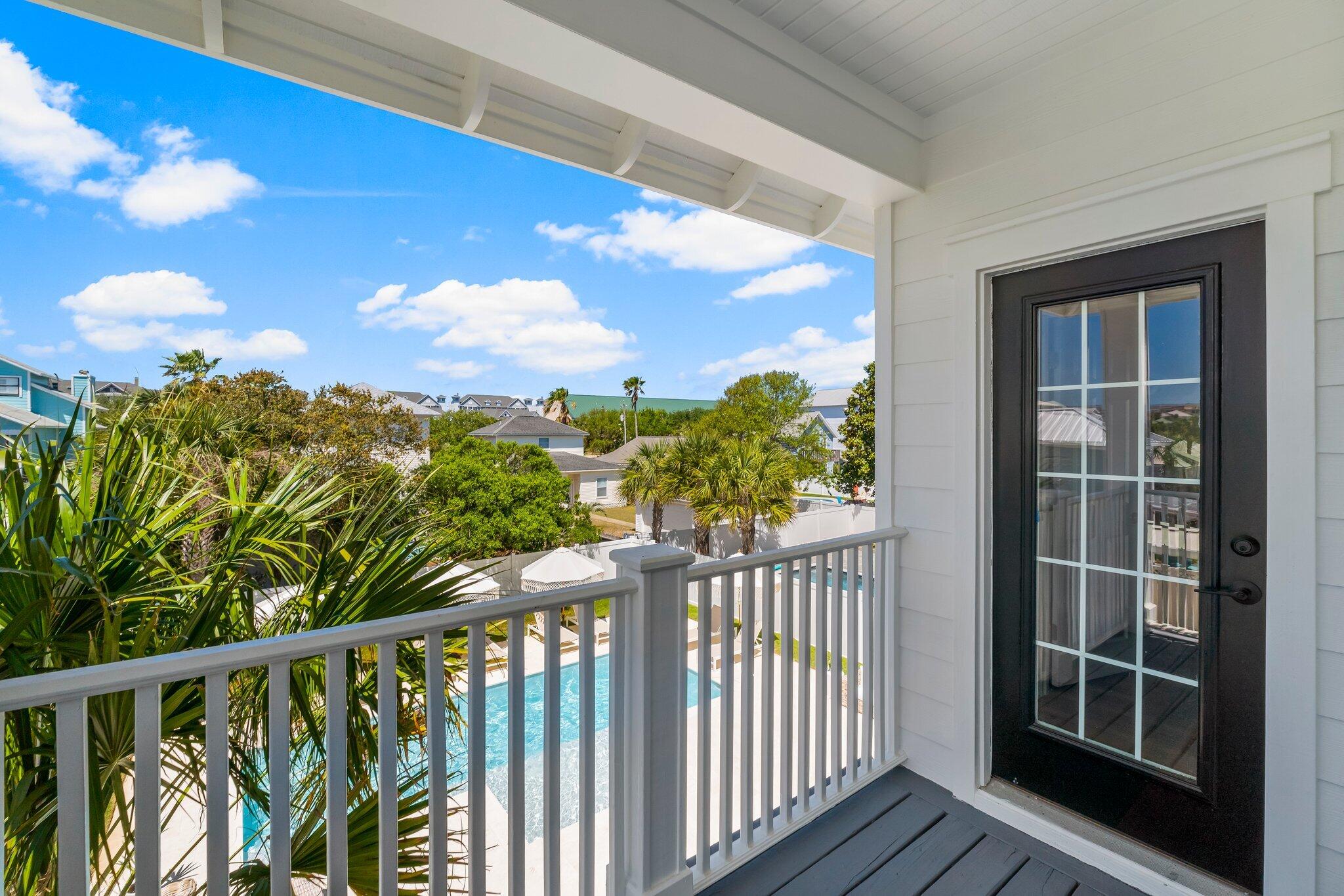 CRYSTAL BEACH - Residential