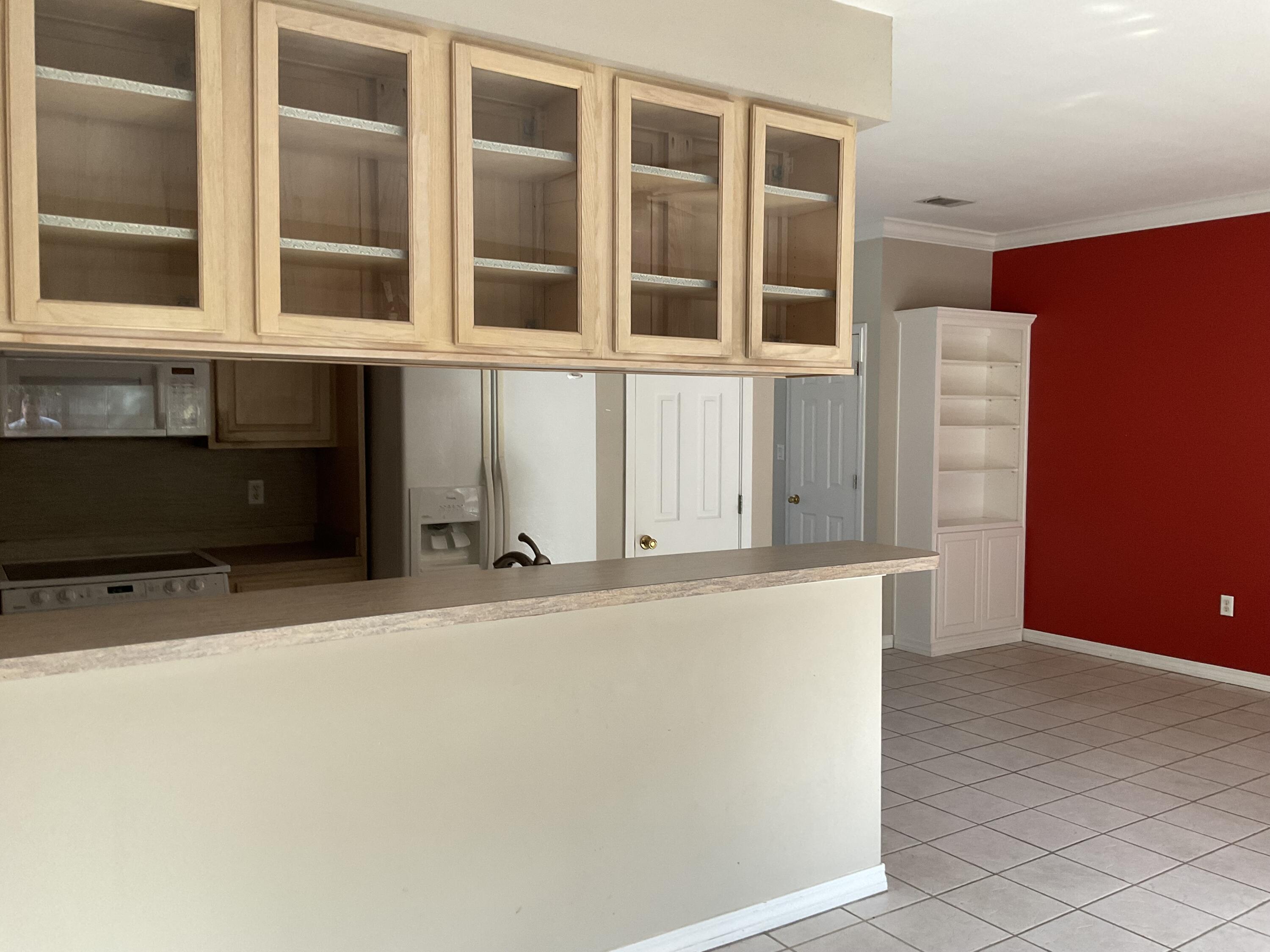 PELICAN COVE T/H - Residential