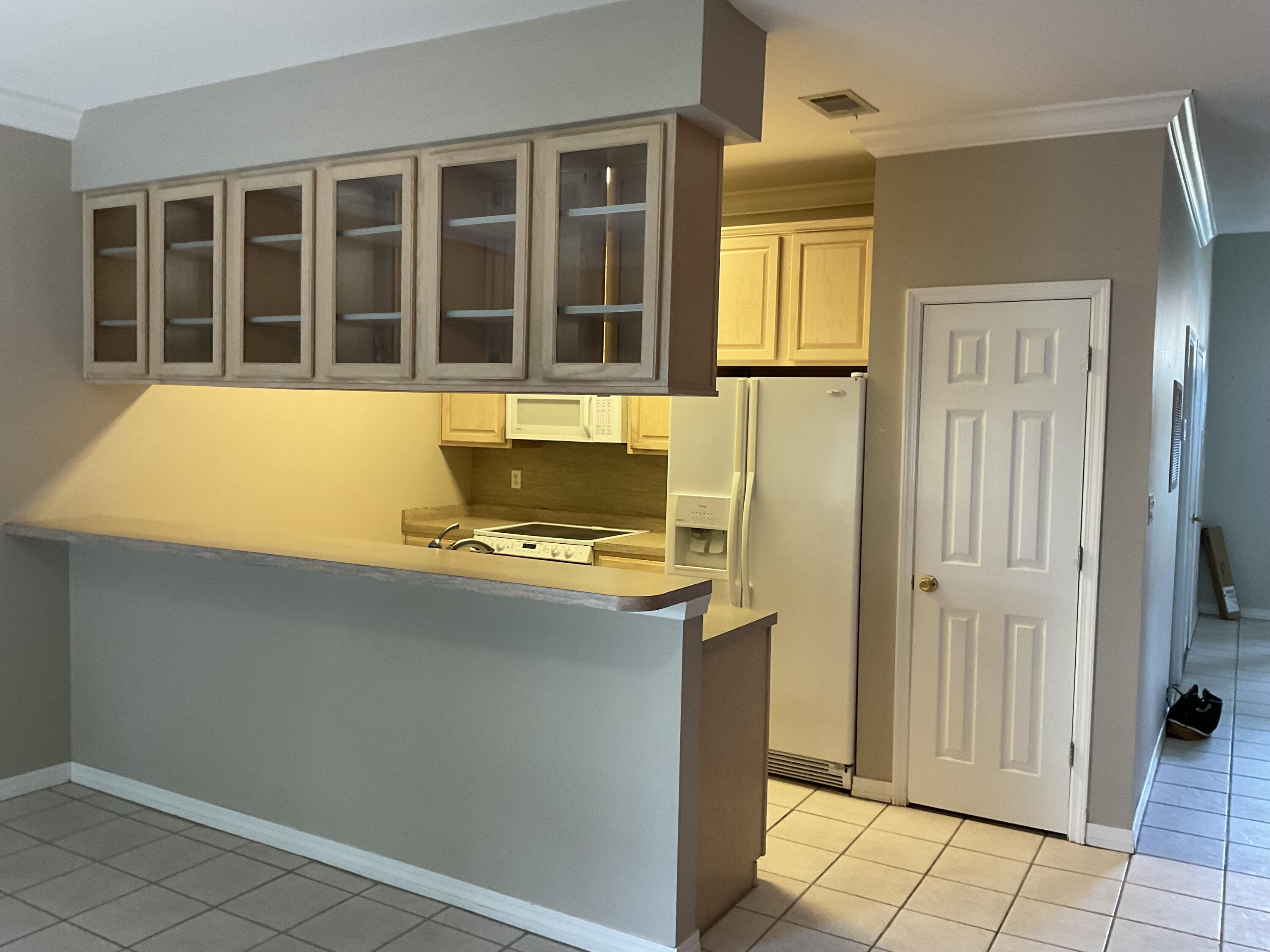 PELICAN COVE T/H - Residential
