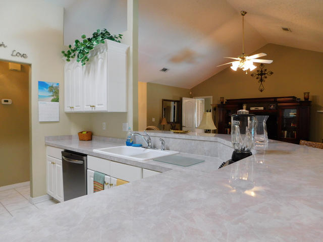 TIMBERLINE ESTATES - Residential