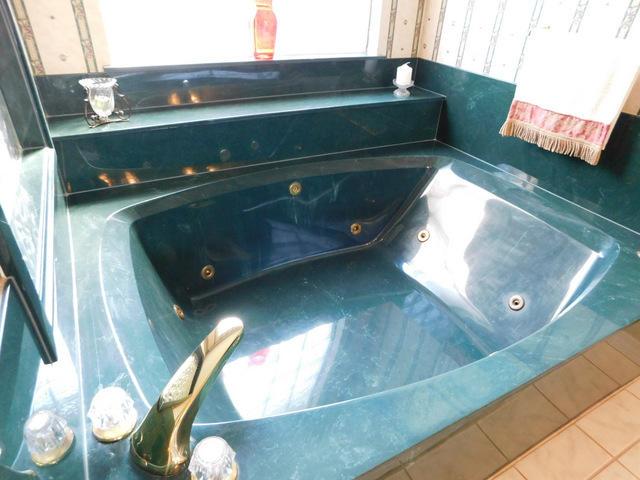 TIMBERLINE ESTATES - Residential