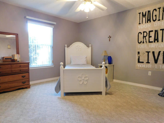 TIMBERLINE ESTATES - Residential