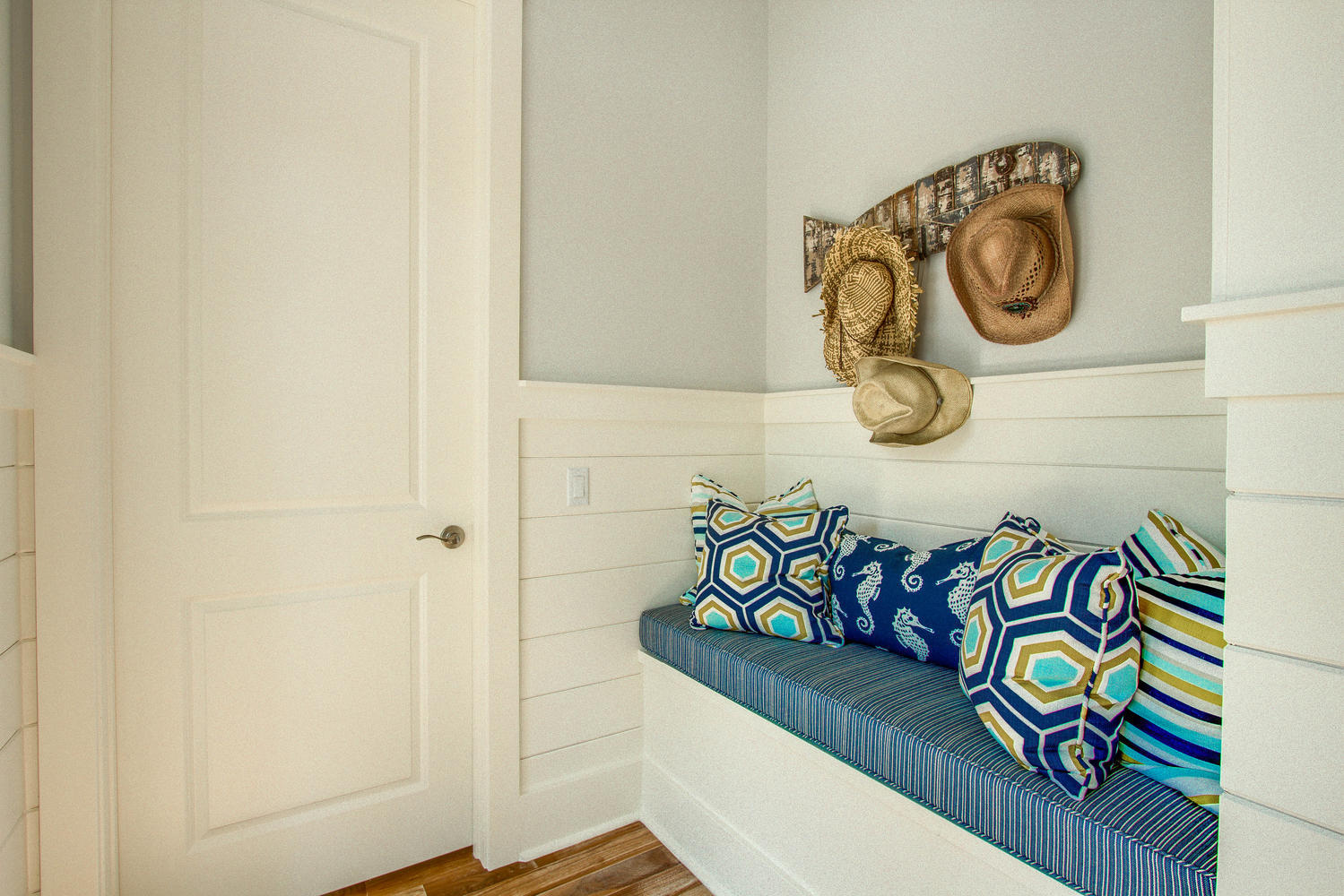 WATERCOLOR - Residential