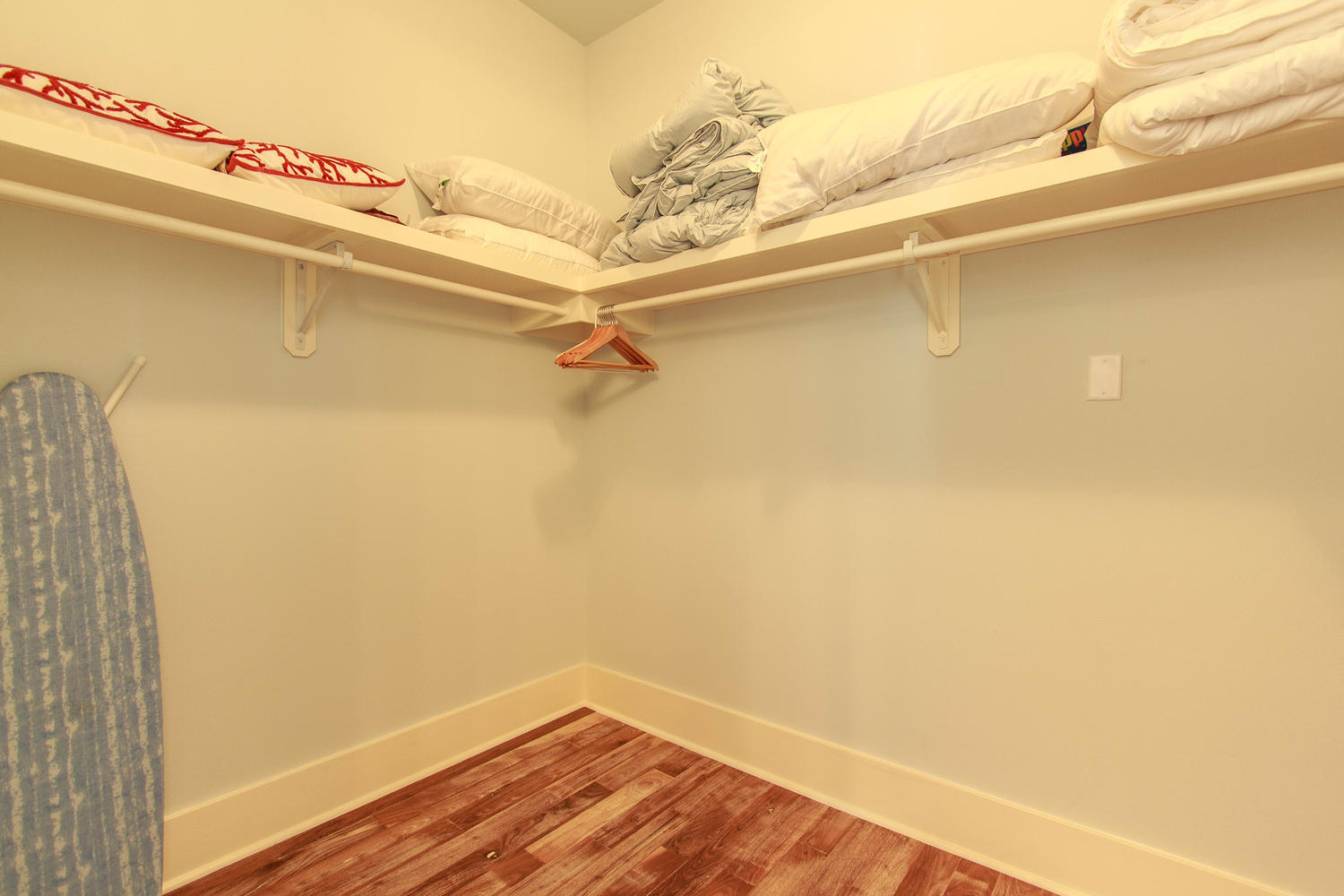 WATERCOLOR - Residential