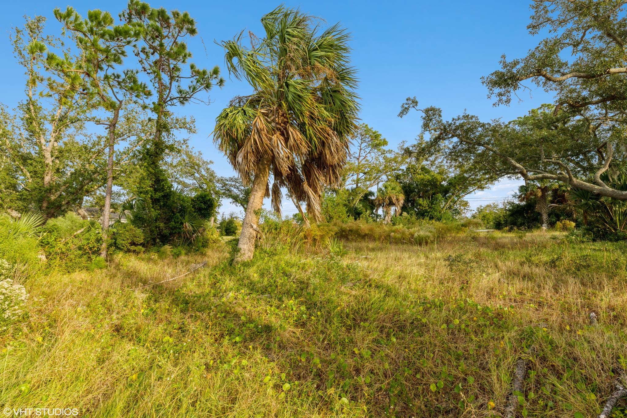 BAYVIEW HEIGHTS - Land