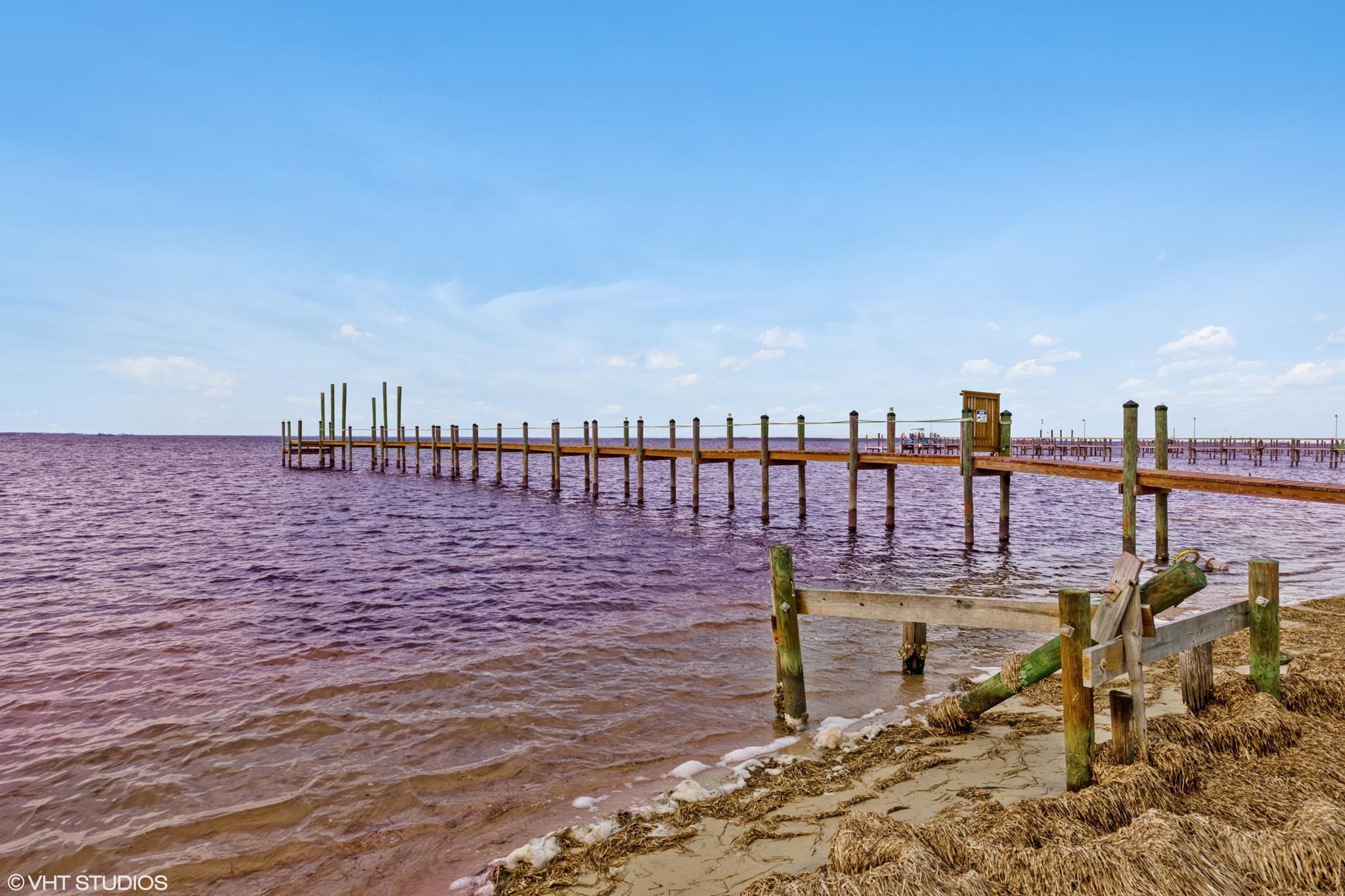 BAYVIEW HEIGHTS - Land