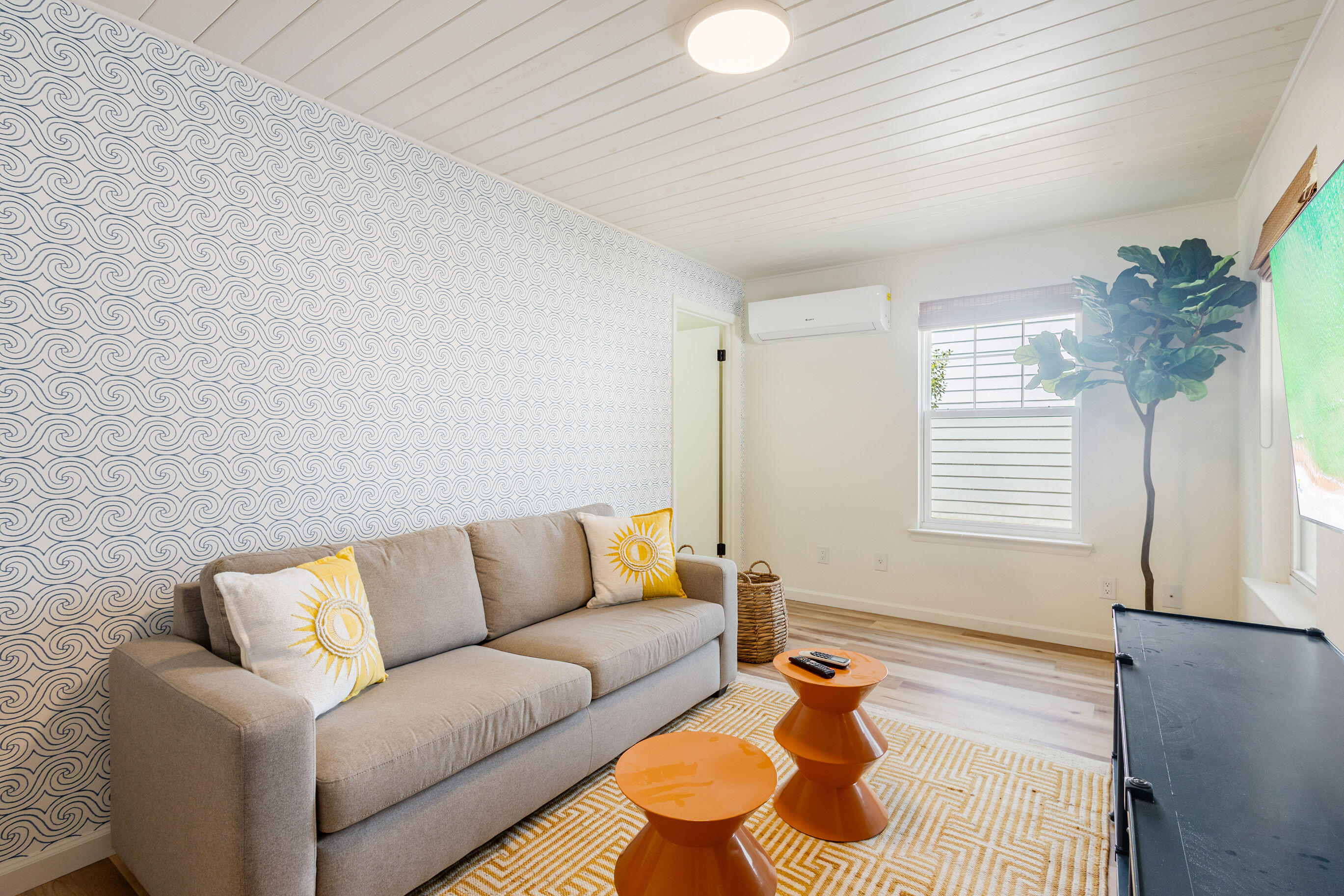 GULF SHORE MANOR - Residential