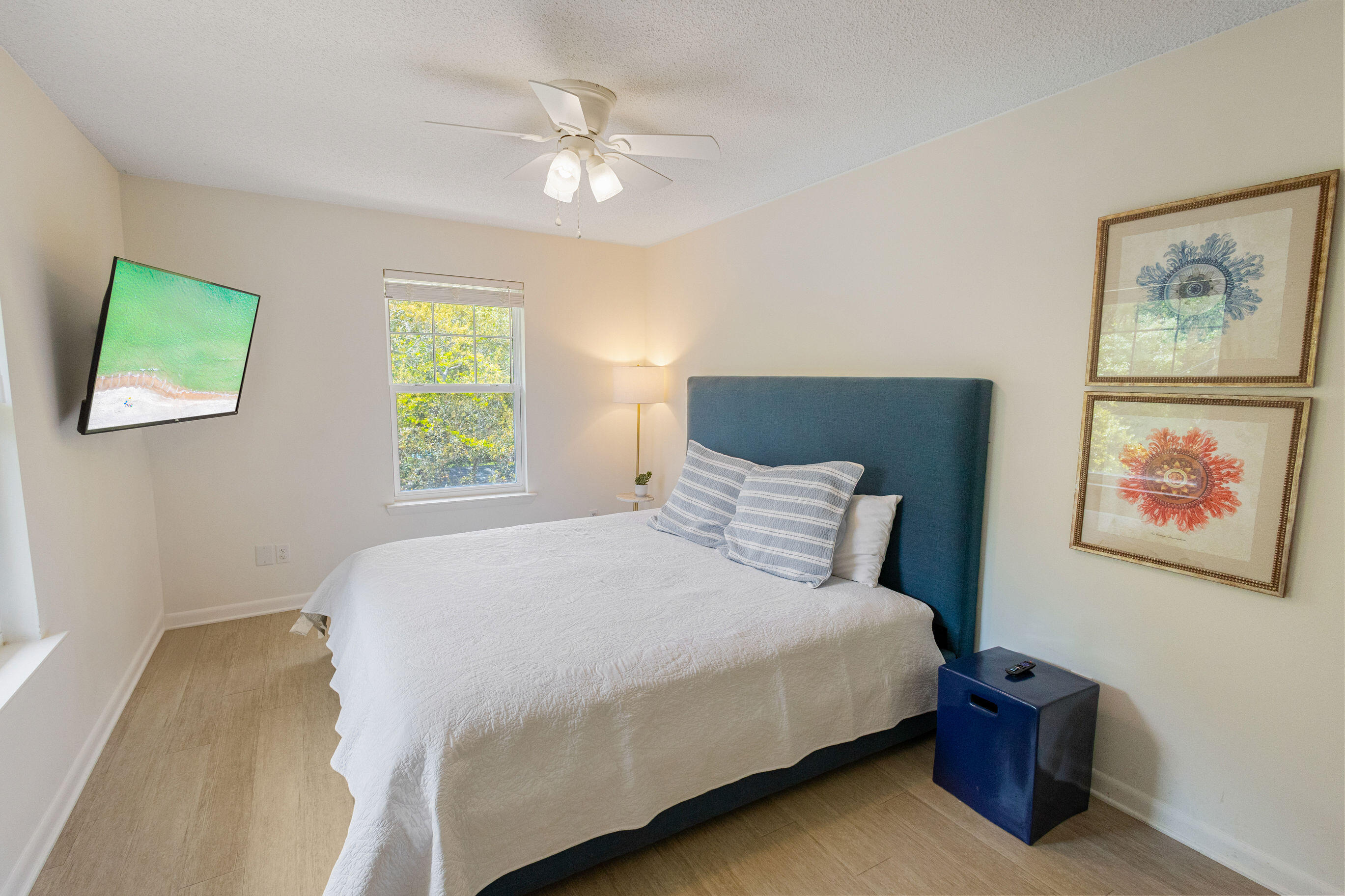 GULF SHORE MANOR - Residential