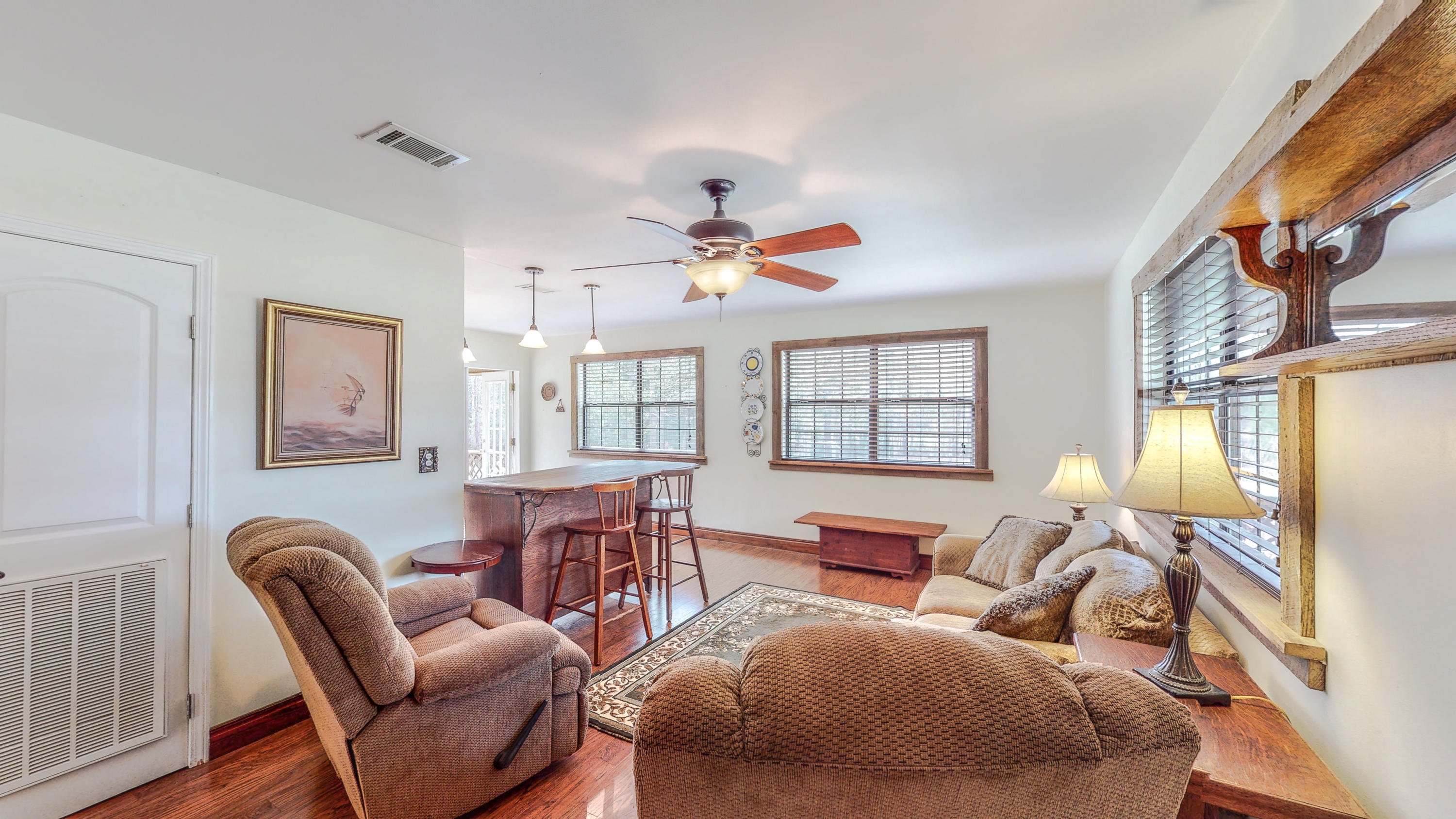 METES & BOUNDS - Residential Lease