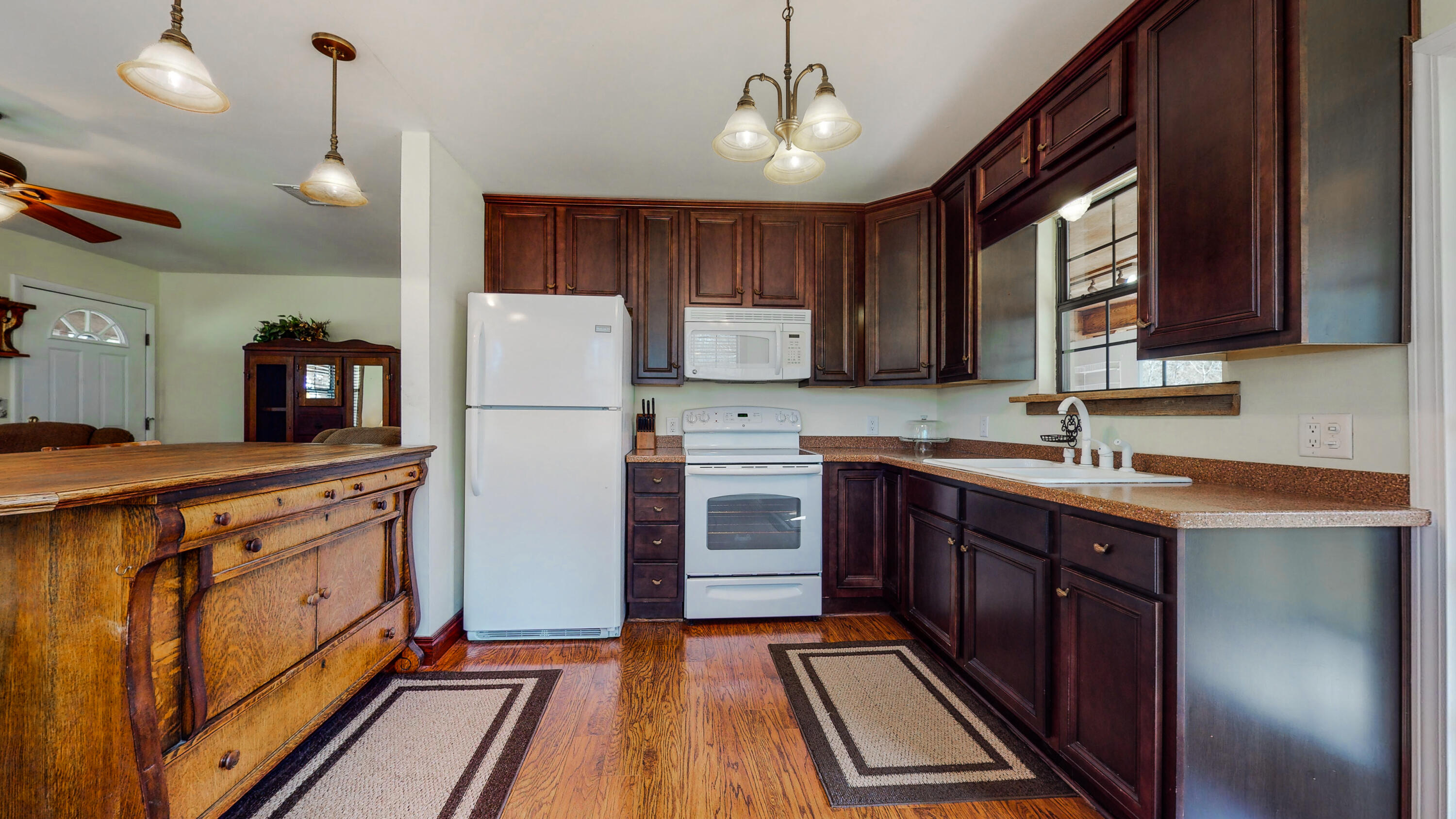 METES & BOUNDS - Residential Lease