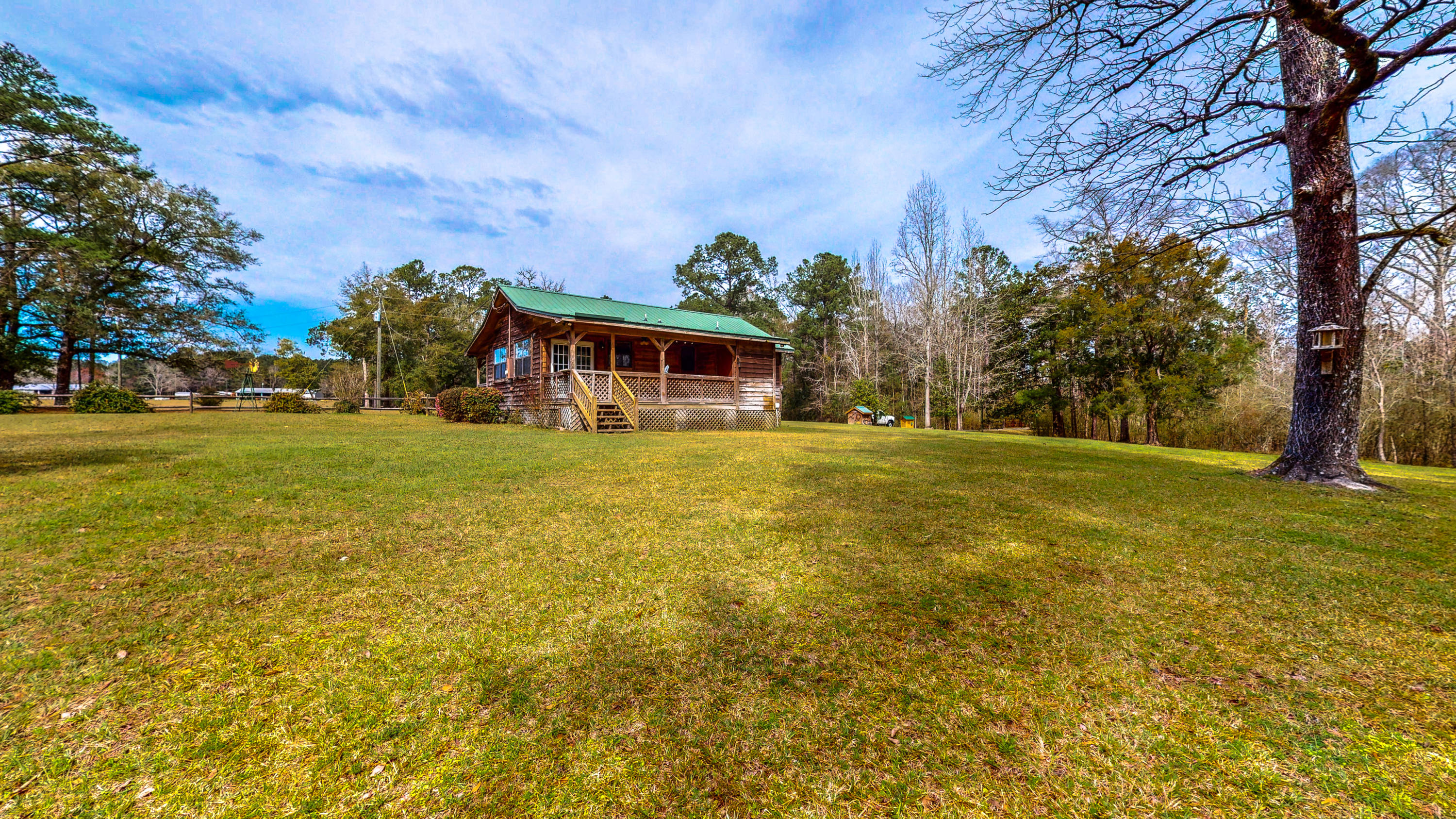 METES & BOUNDS - Residential Lease