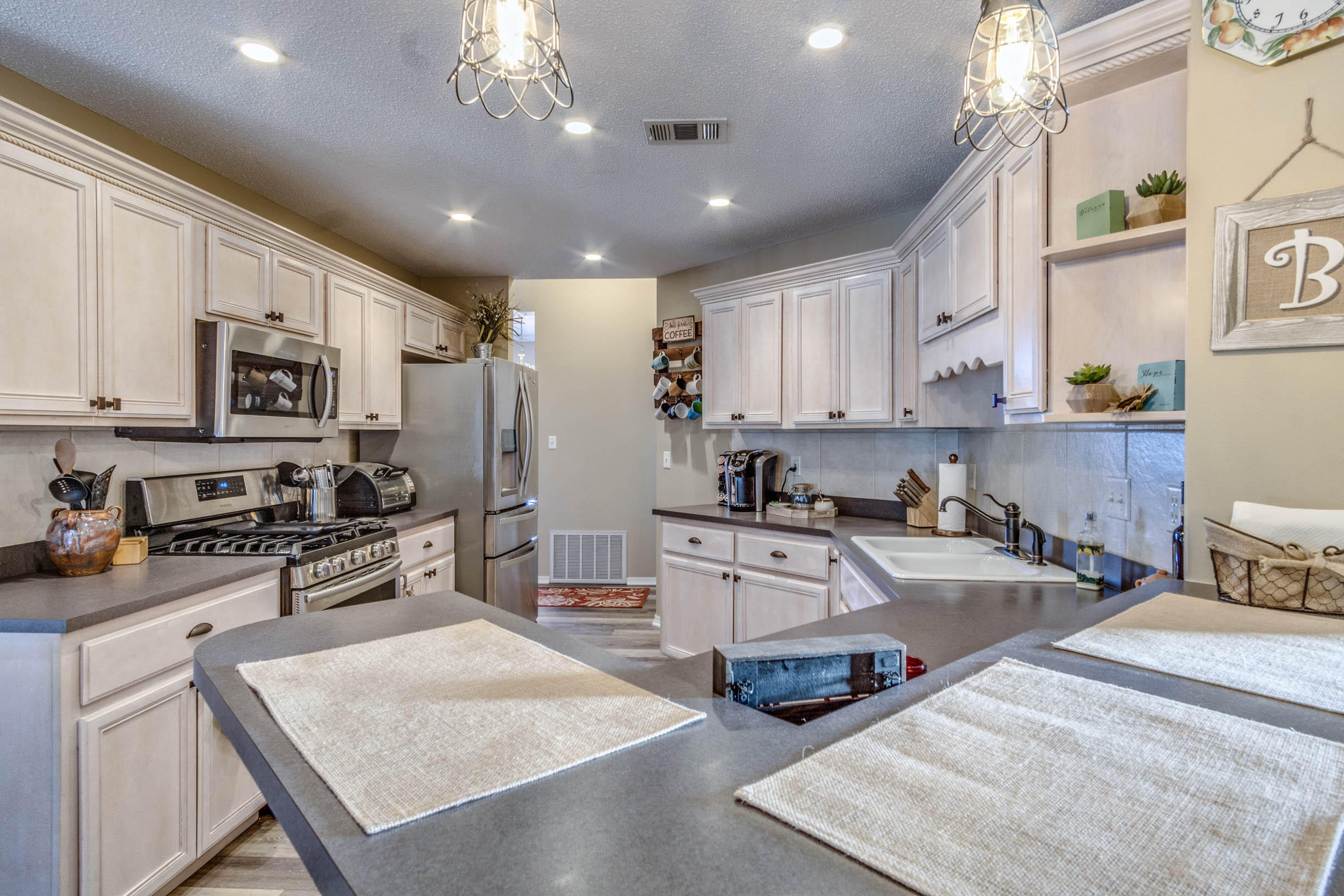 ANTIOCH EST III - Residential