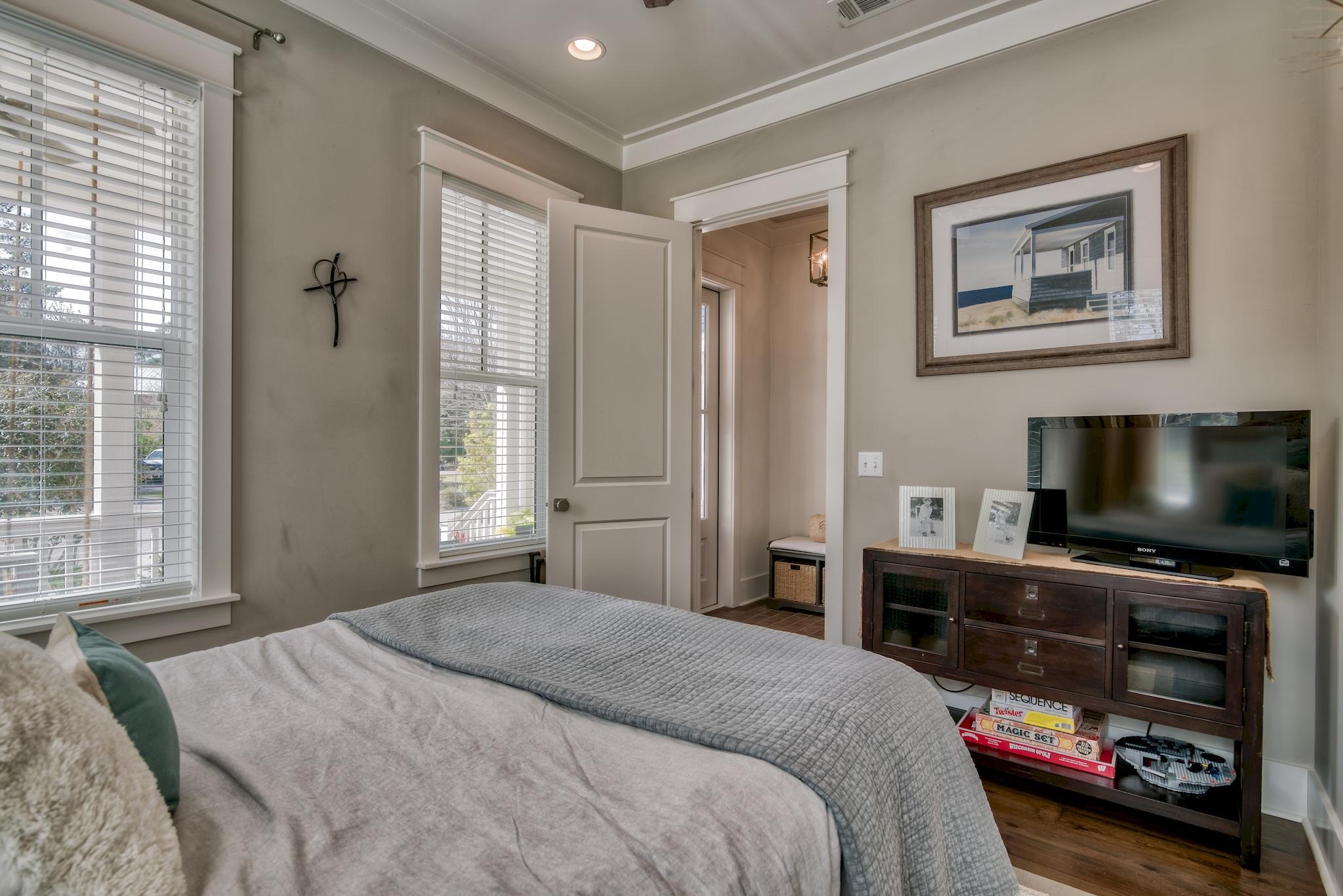 FOREST LAKES PH II - Residential