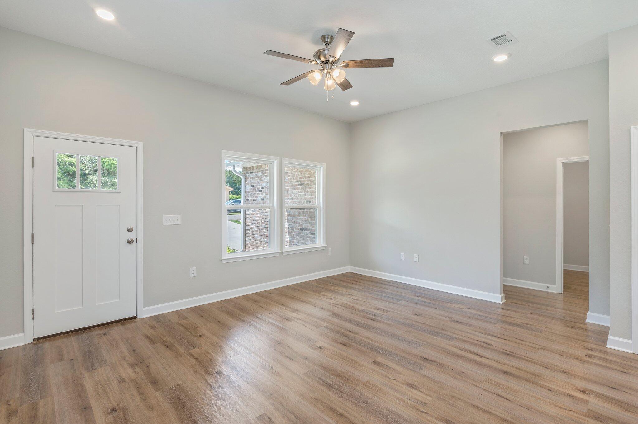 GARDEN CITY - Residential