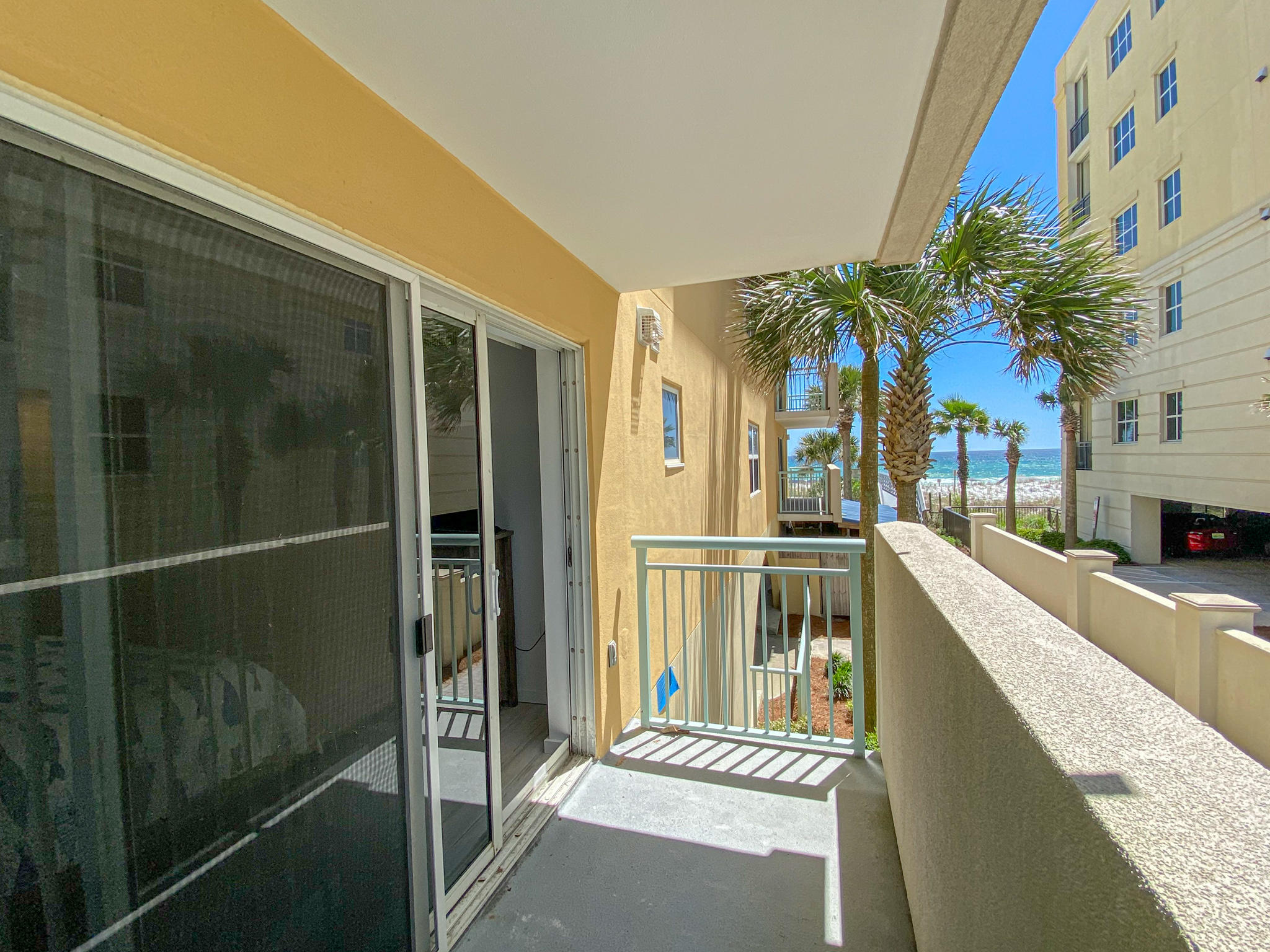 PELICAN ISLE - Residential