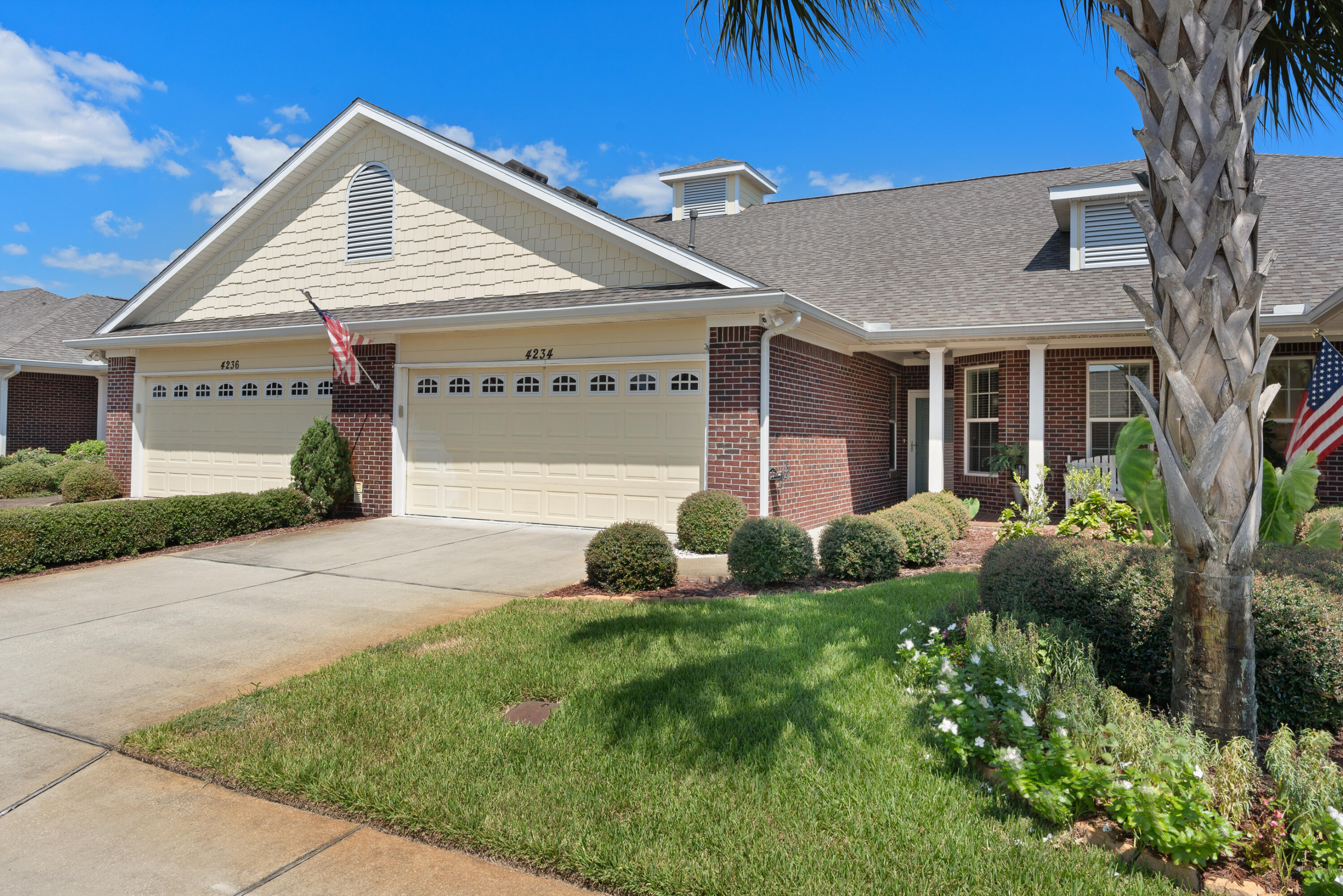 Location, Location, Location!  Less than a mile from Henderson Beach Park!  Built in 2016, this is one of the newest townhomes in Diamond Lakes! This one story home is nicely updated with a modern, open floorplan with high ceilings and everything is less than 10 years old. Relax and unwind on the screened in lanai. Roof is 2023! Call us or your favorite agent to schedule a showing.