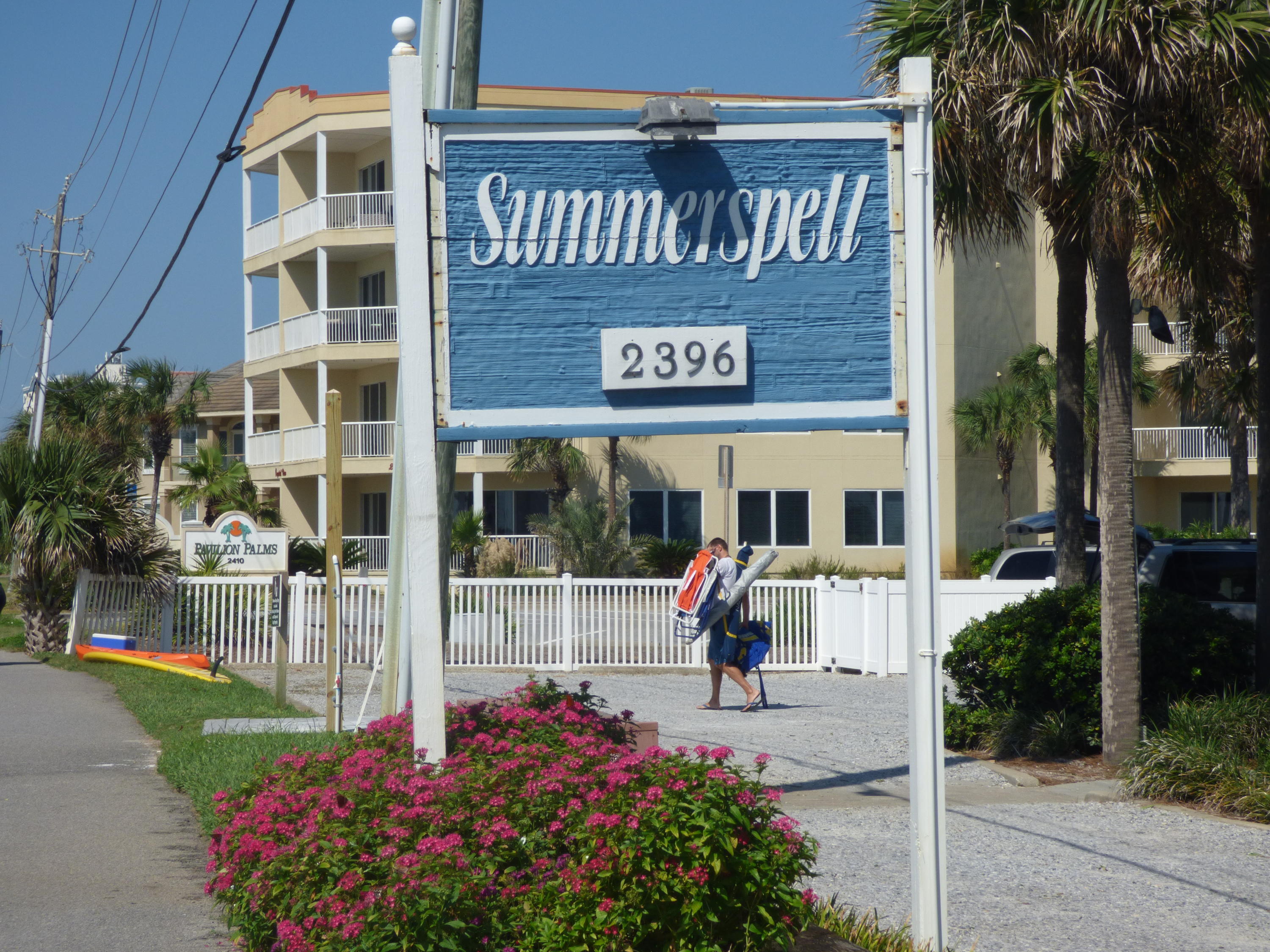 SUMMERSPELL CONDO - Residential