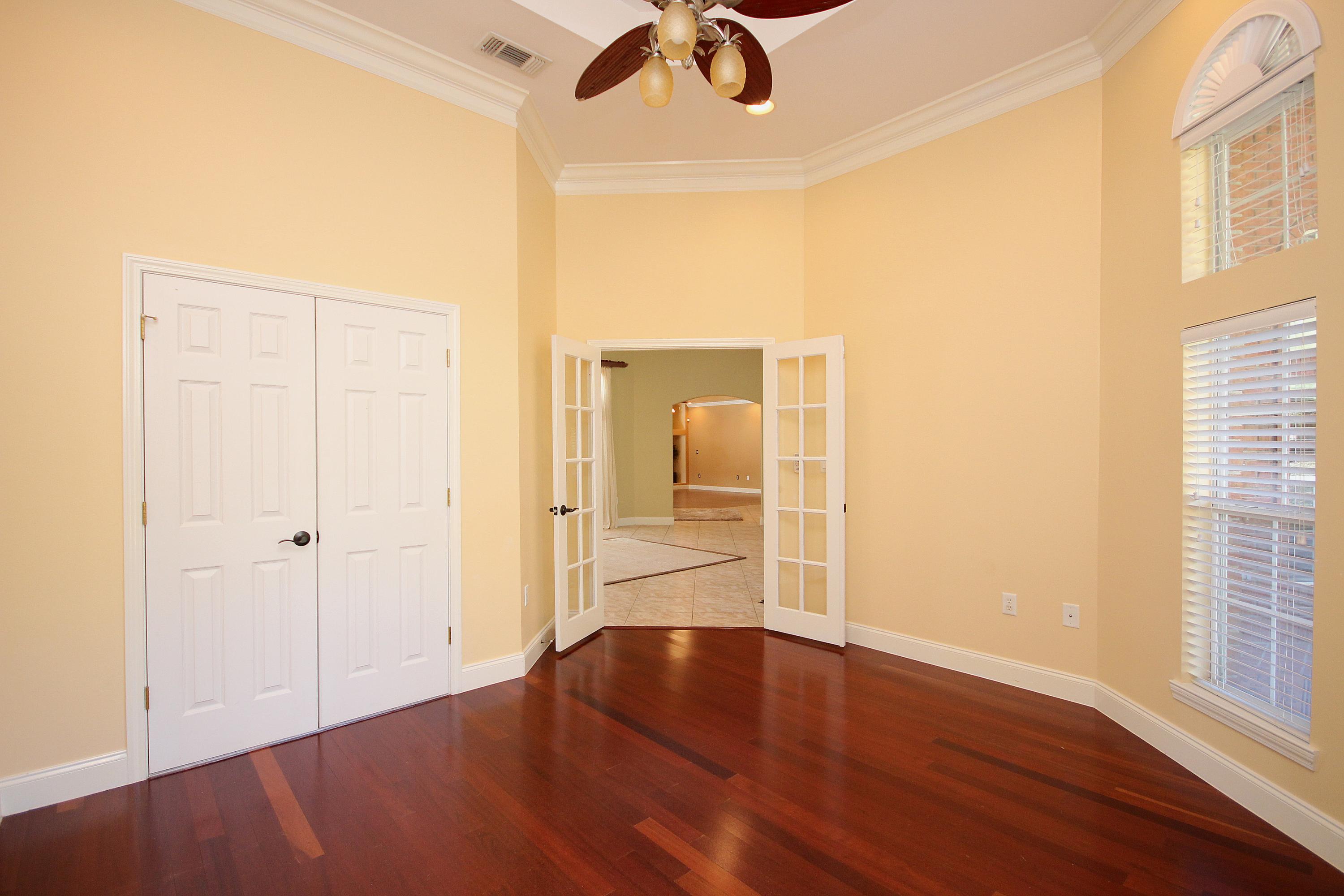 ROCKY BAYOU ESTATES 12B - Residential