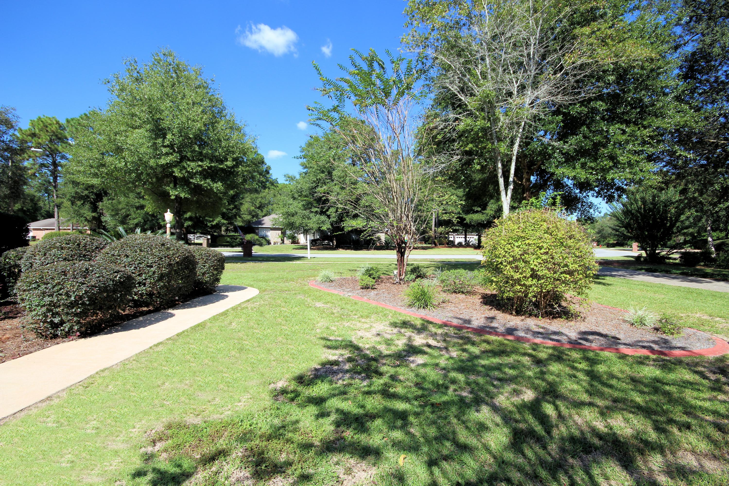 ROCKY BAYOU ESTATES 12B - Residential