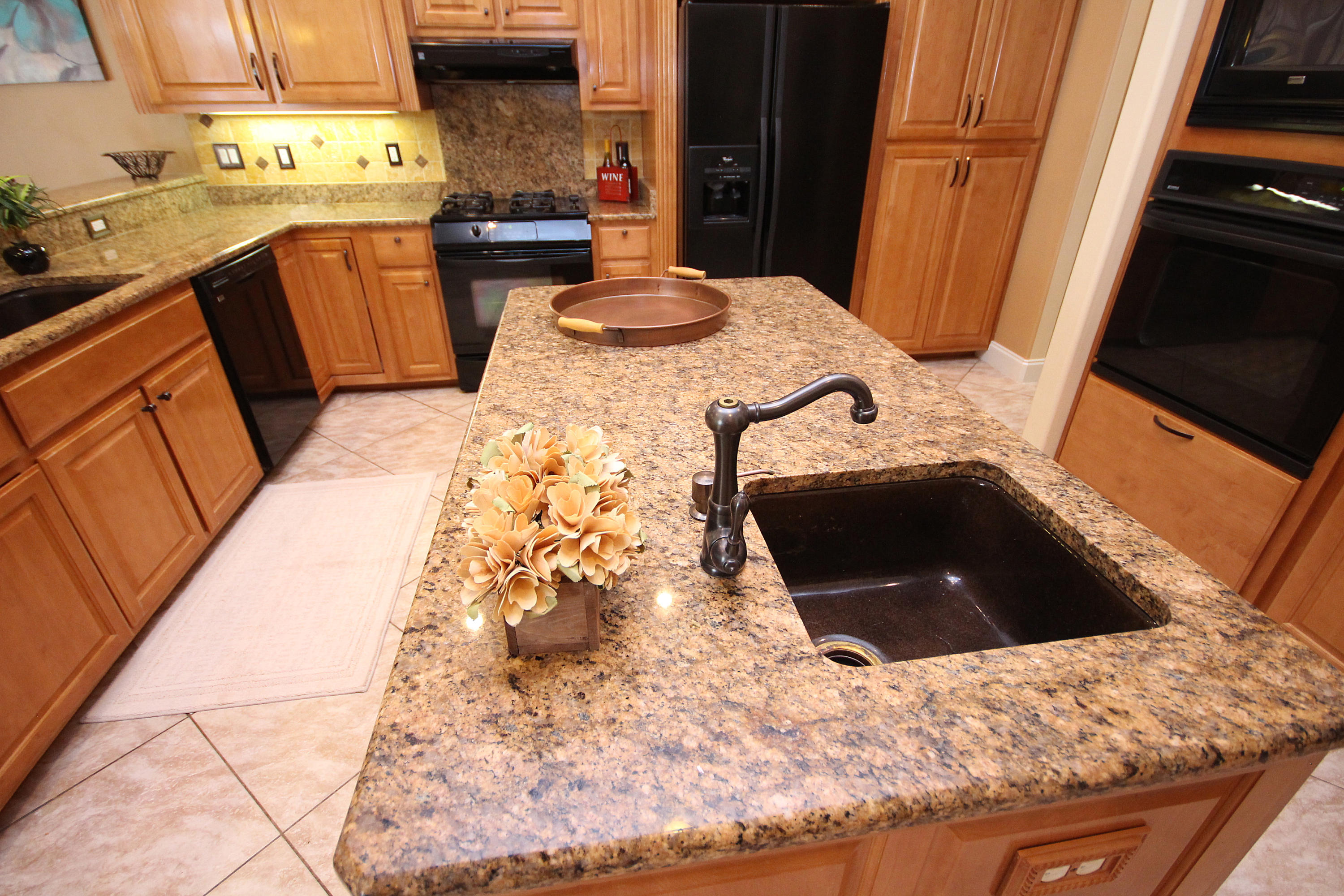 ROCKY BAYOU ESTATES 12B - Residential