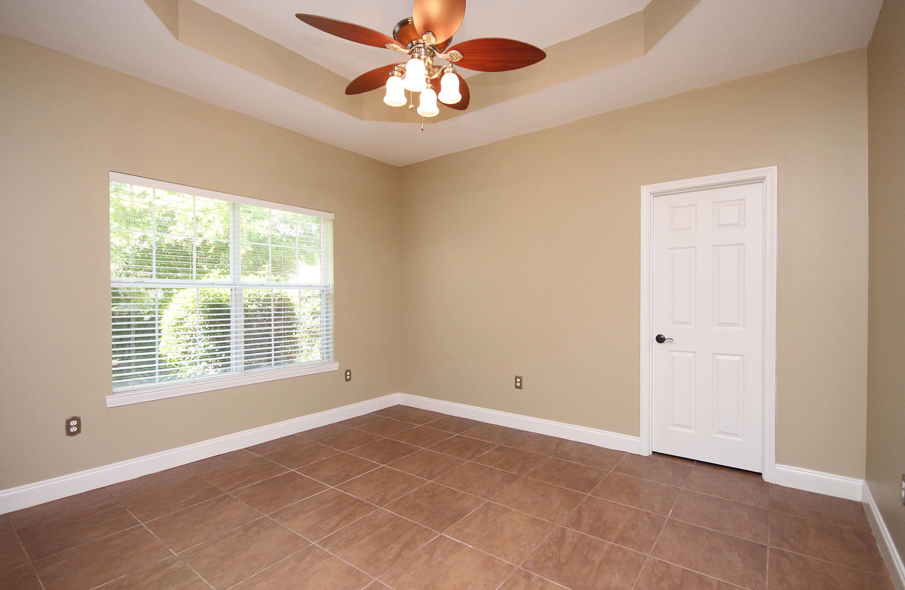 ROCKY BAYOU ESTATES 12B - Residential