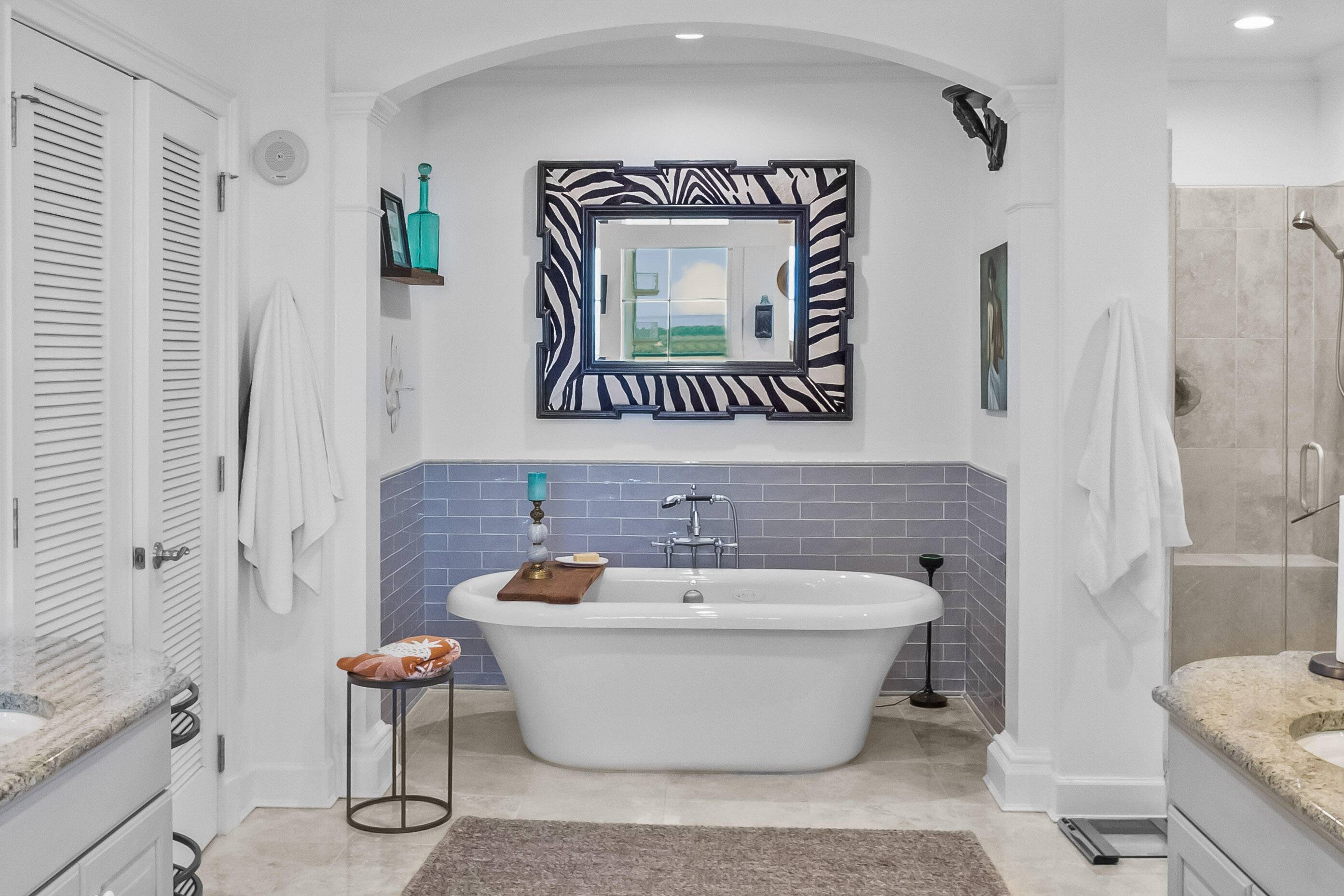 ONE WATER PLACE - Residential