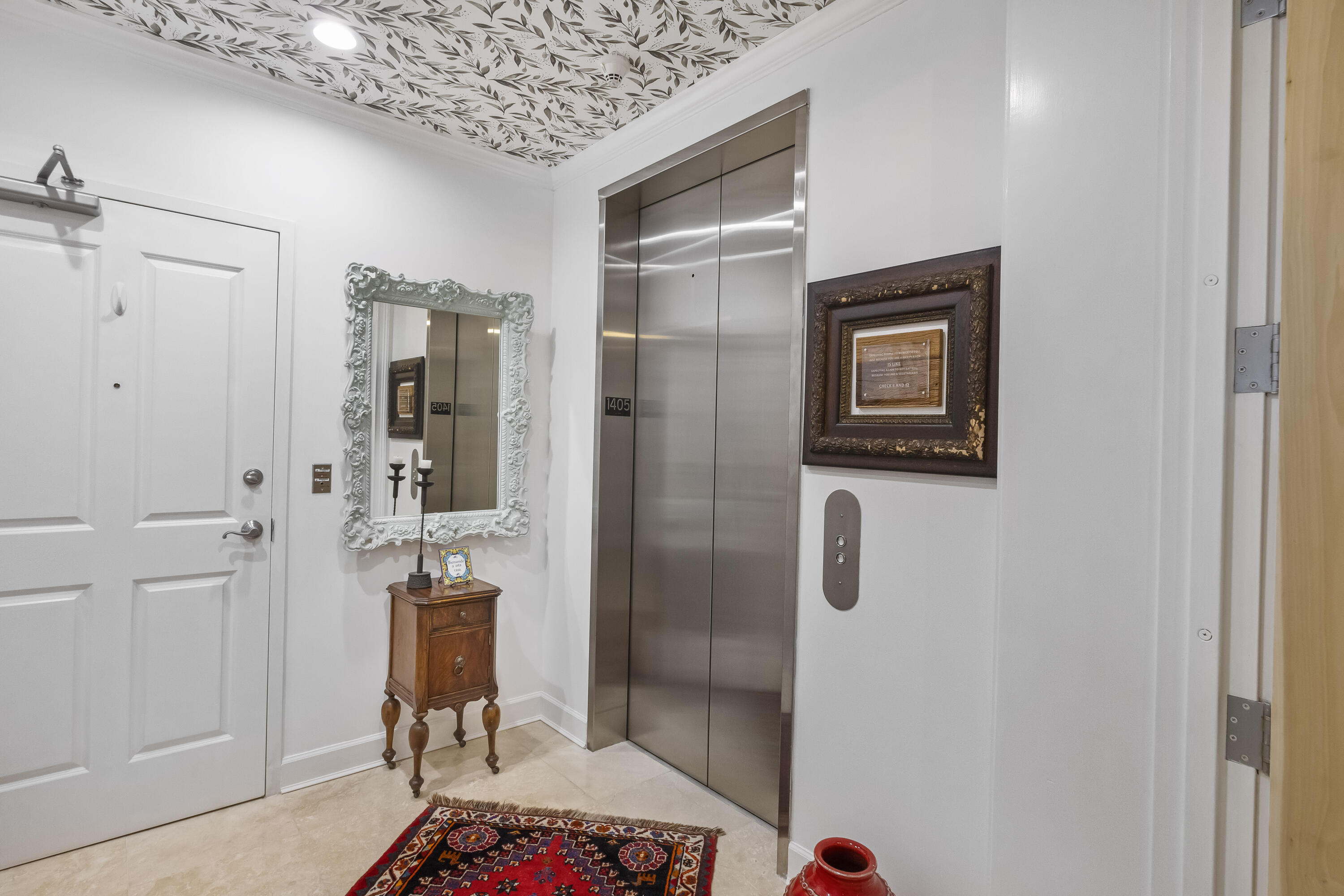 ONE WATER PLACE - Residential