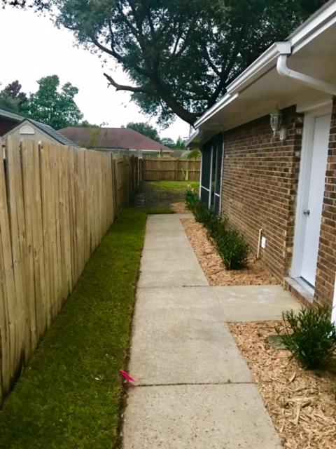 KELL-AIRE GARDENS - Residential