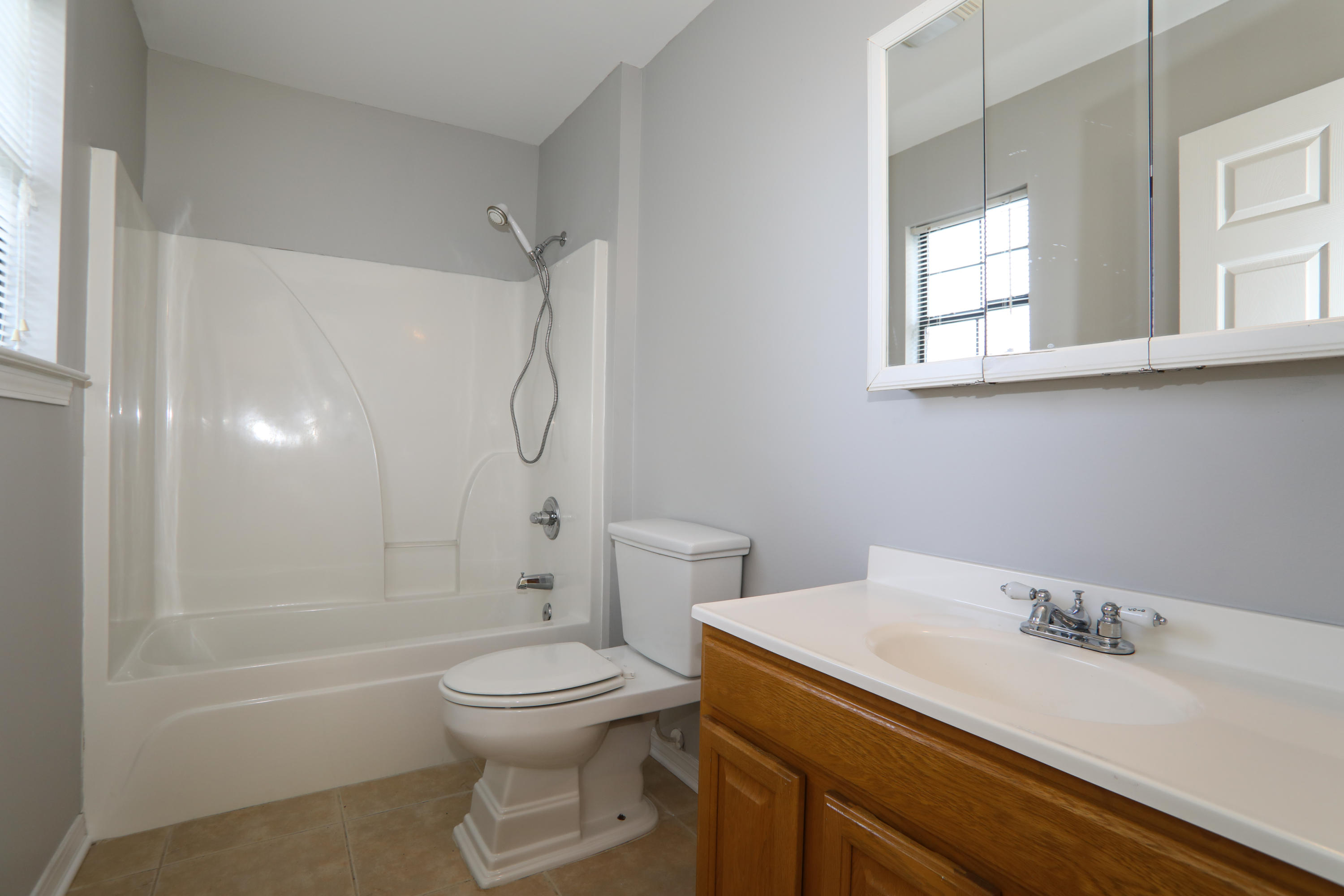 KELL-AIRE GARDENS - Residential