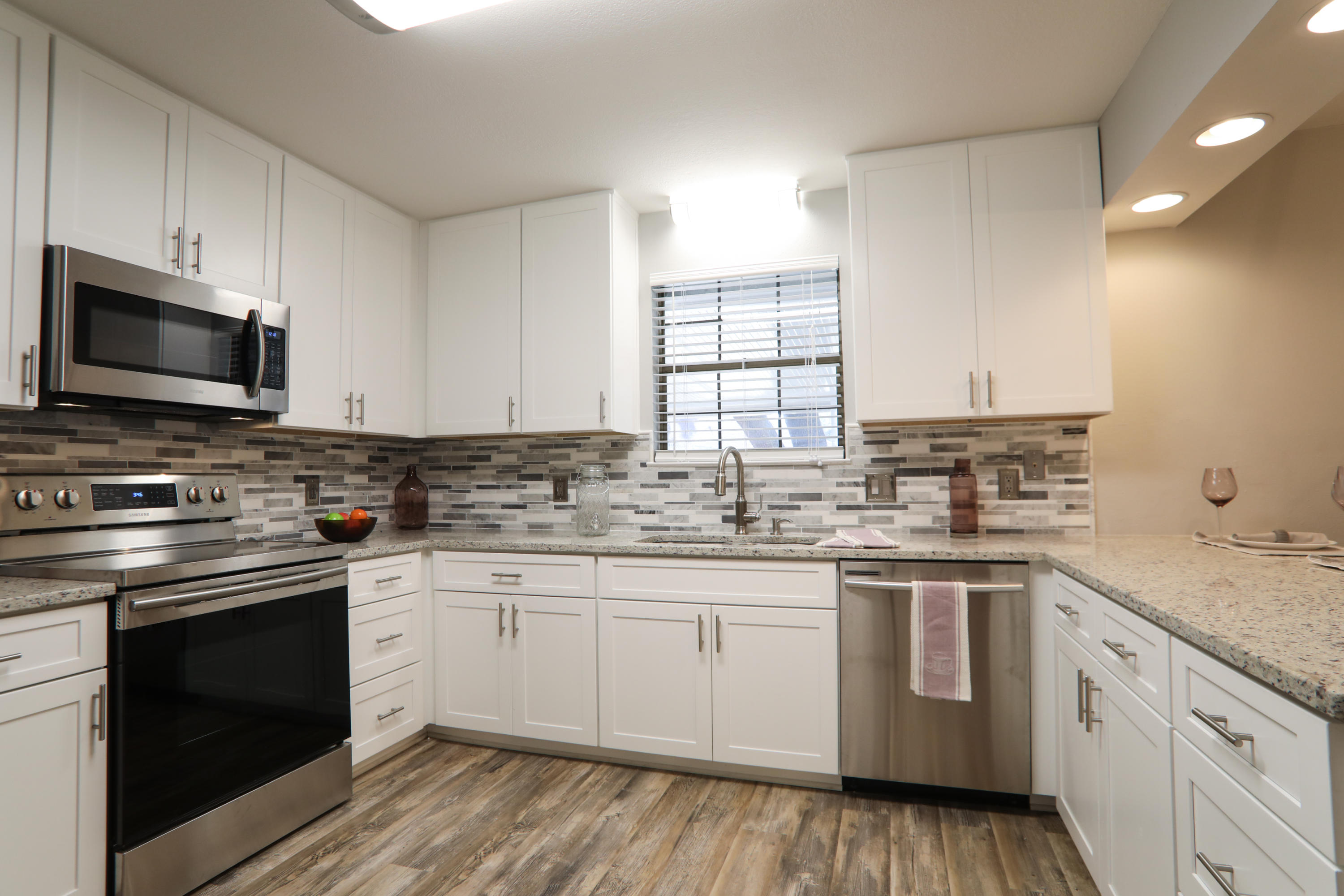 KELL-AIRE GARDENS - Residential