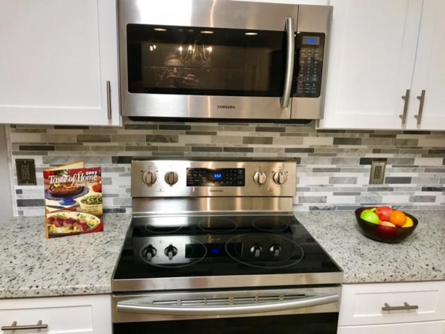 KELL-AIRE GARDENS - Residential