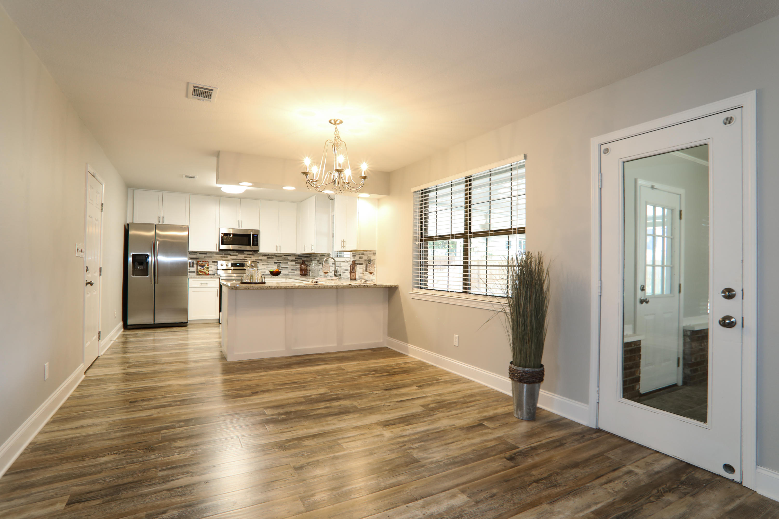 KELL-AIRE GARDENS - Residential