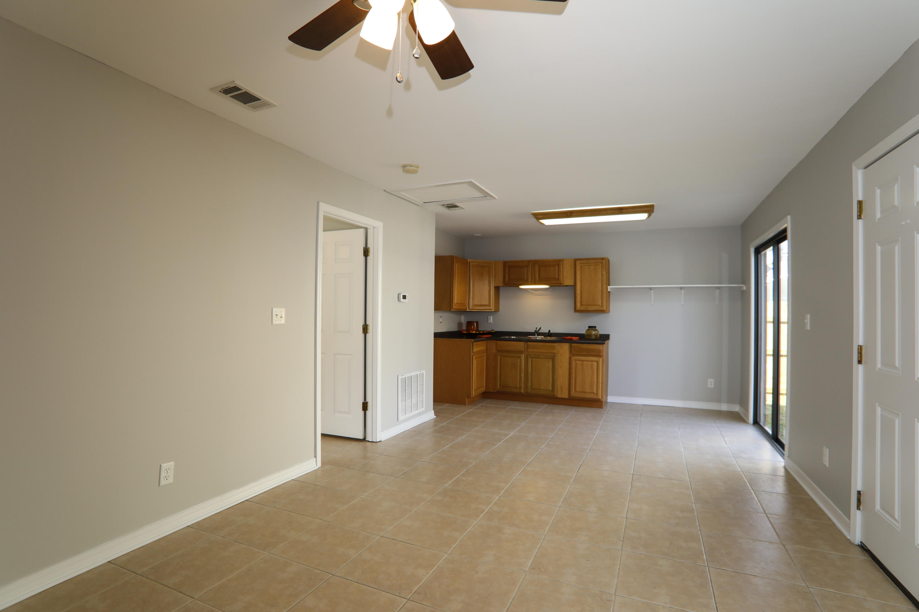 KELL-AIRE GARDENS - Residential