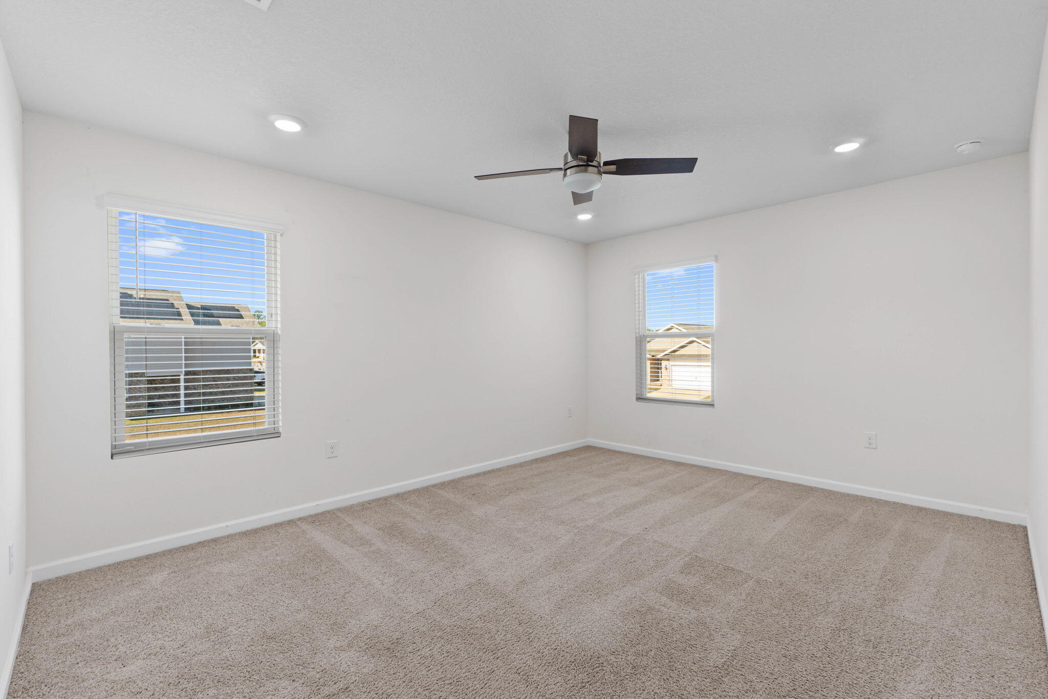 REDSTONE COMMONS - Residential Lease