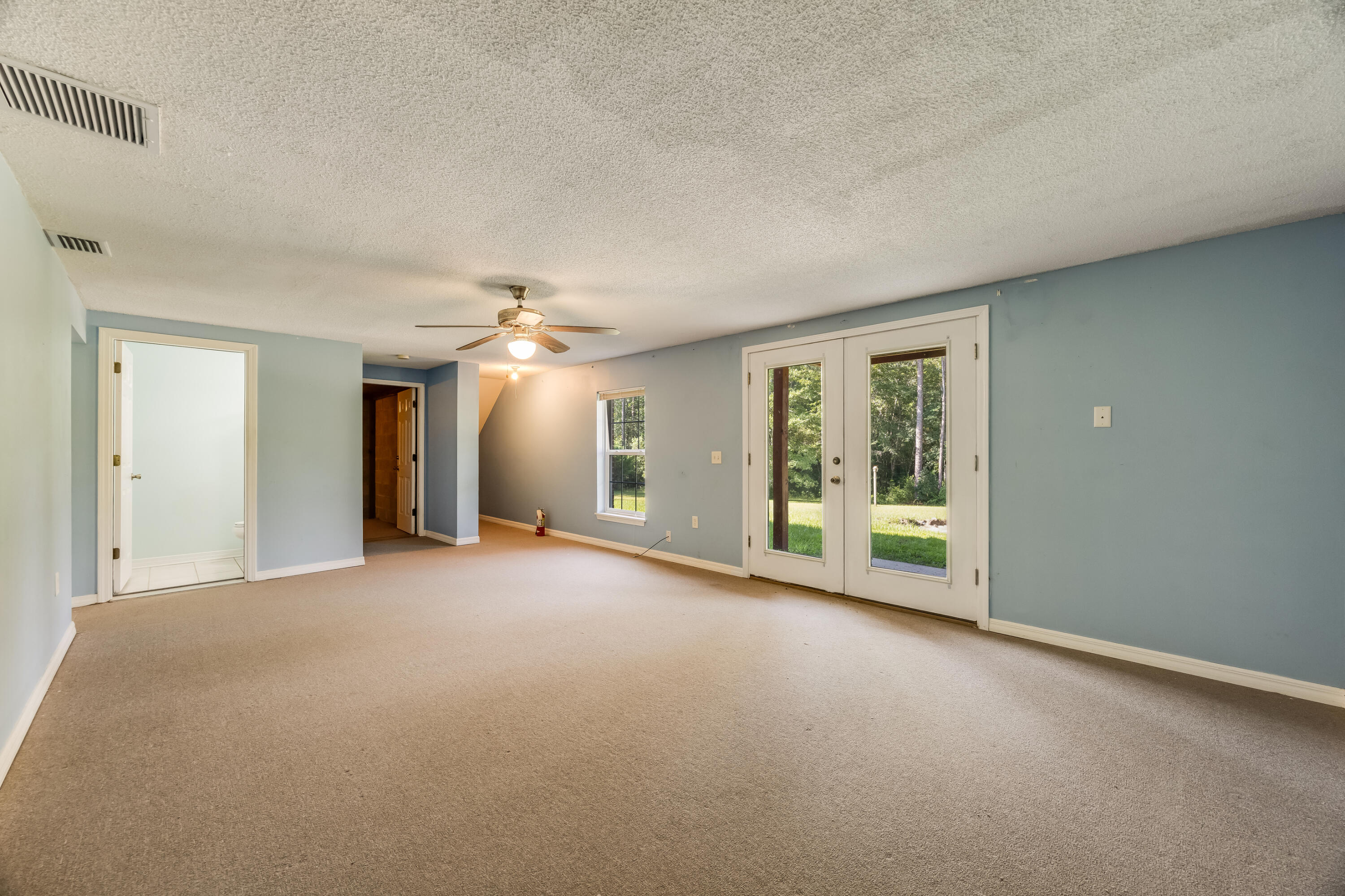 METES & BOUNDS - Residential Lease