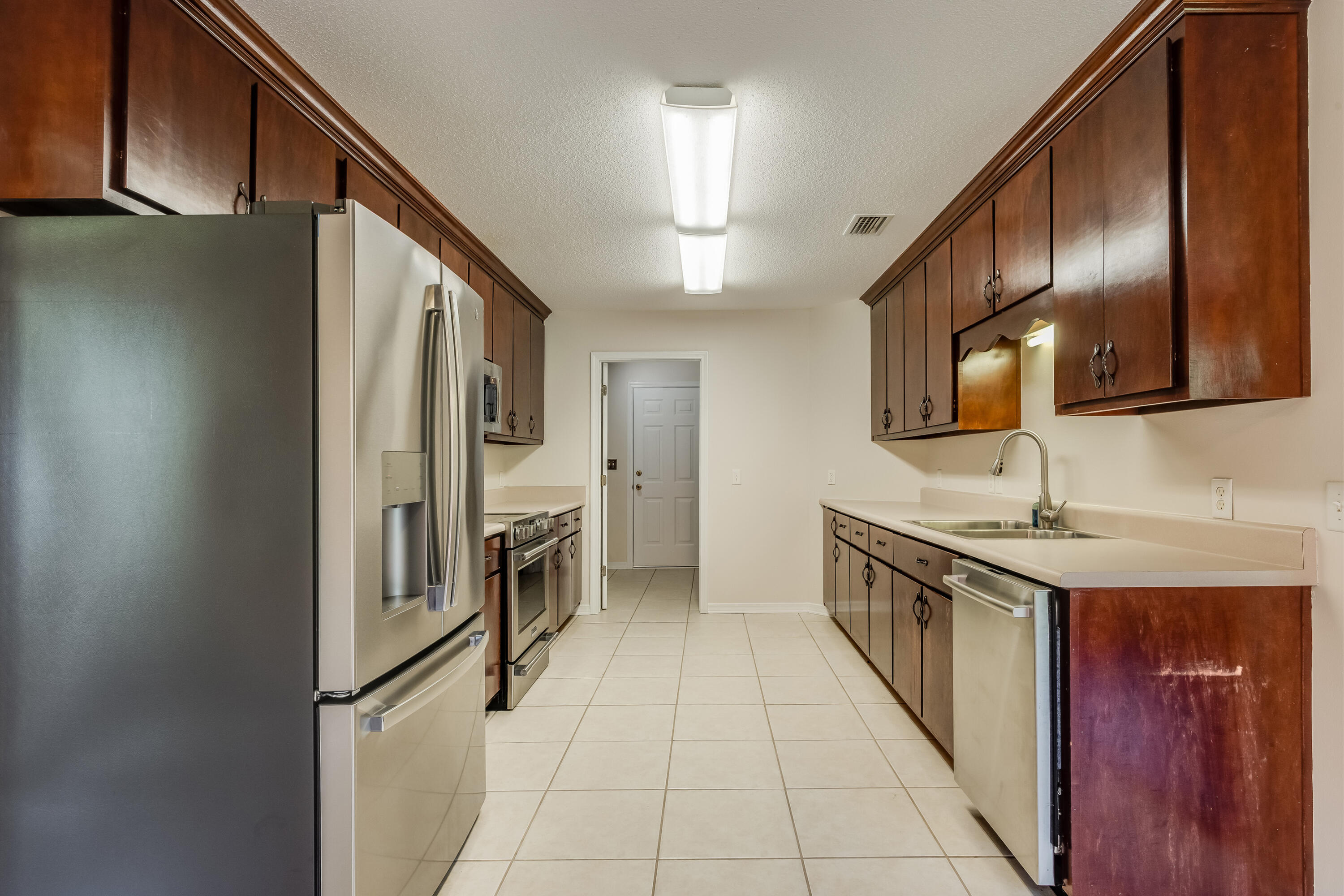 METES & BOUNDS - Residential Lease
