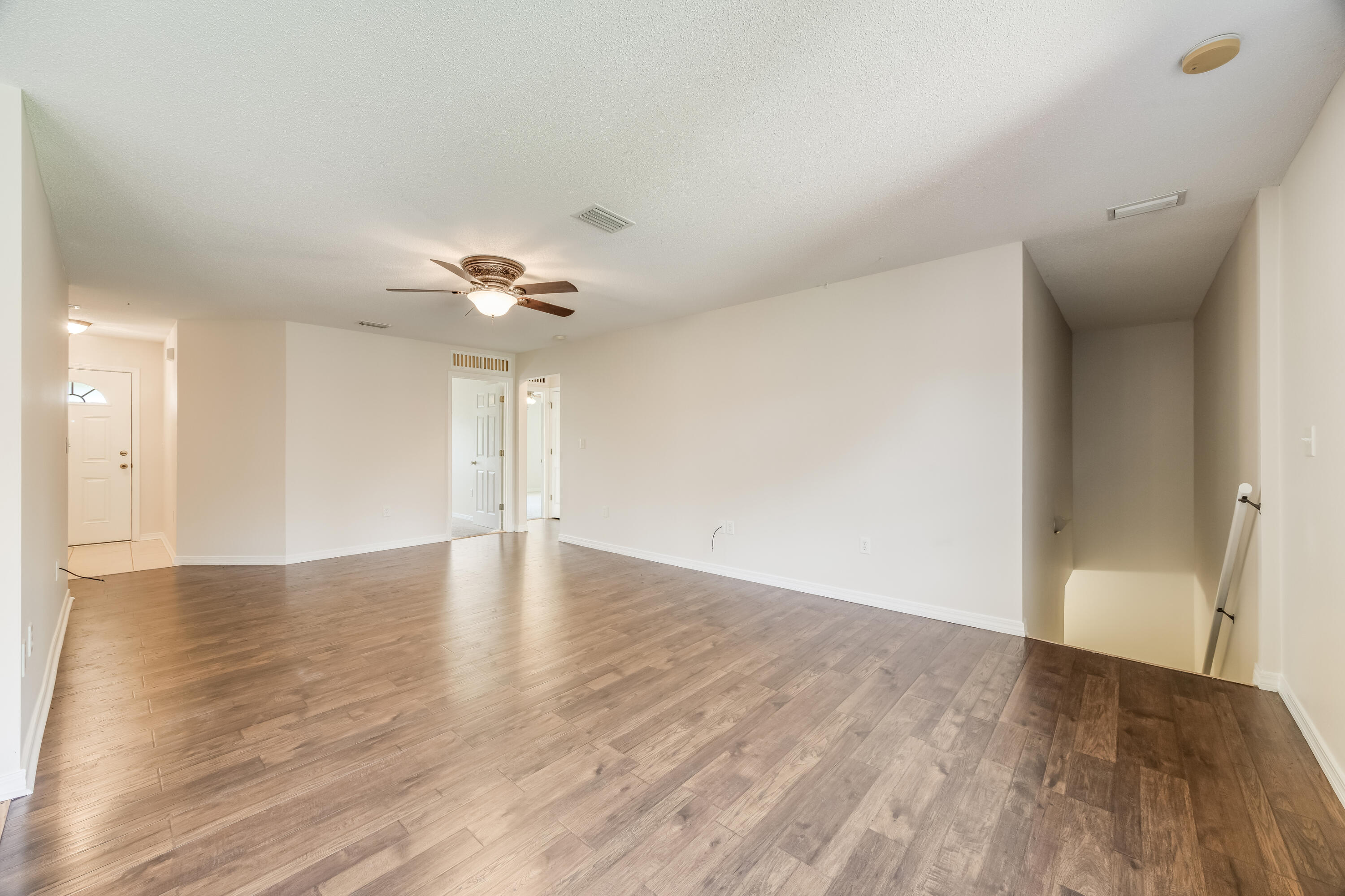 METES & BOUNDS - Residential Lease