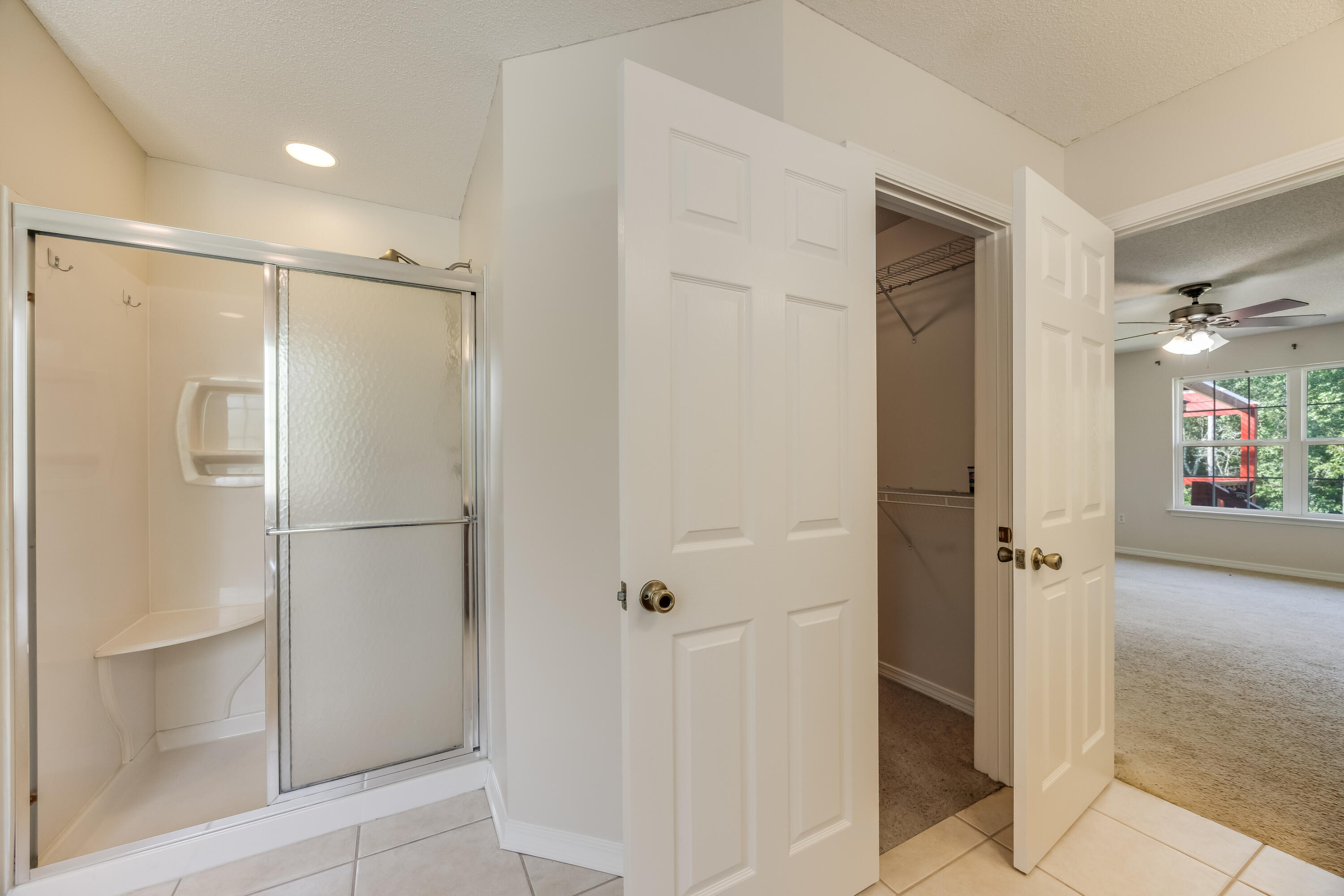 METES & BOUNDS - Residential Lease