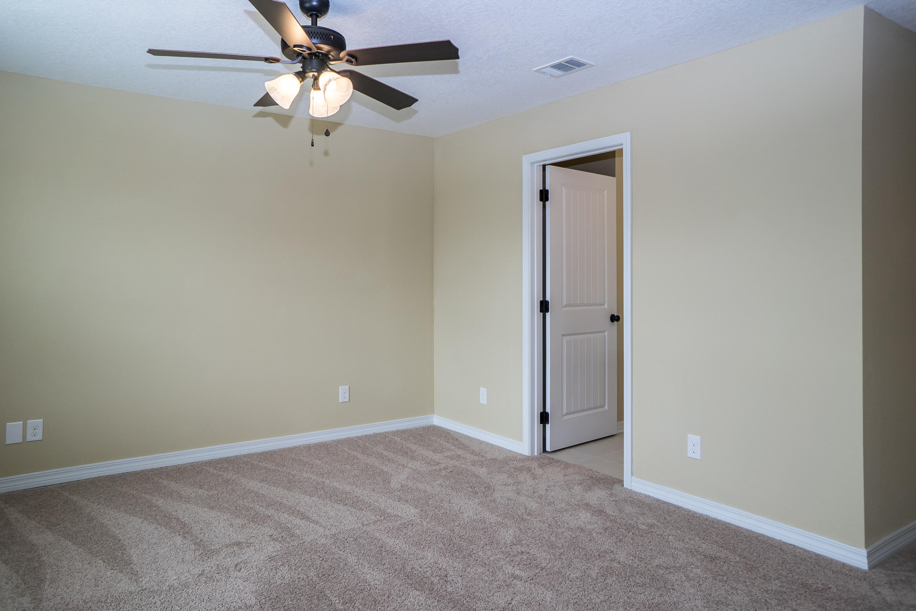 STILLWELL ESTATES - Residential