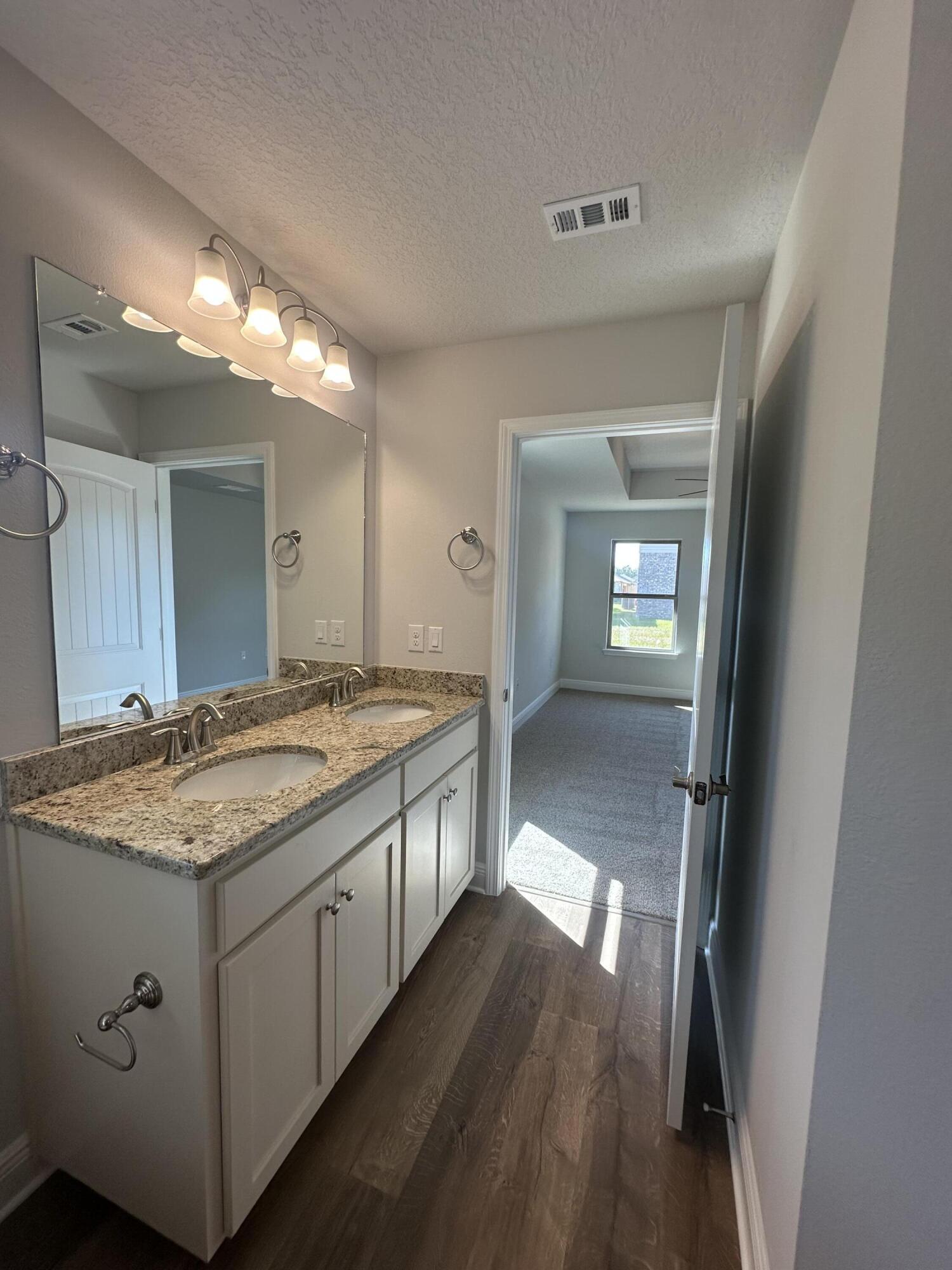 Ridgeway Landing - Residential