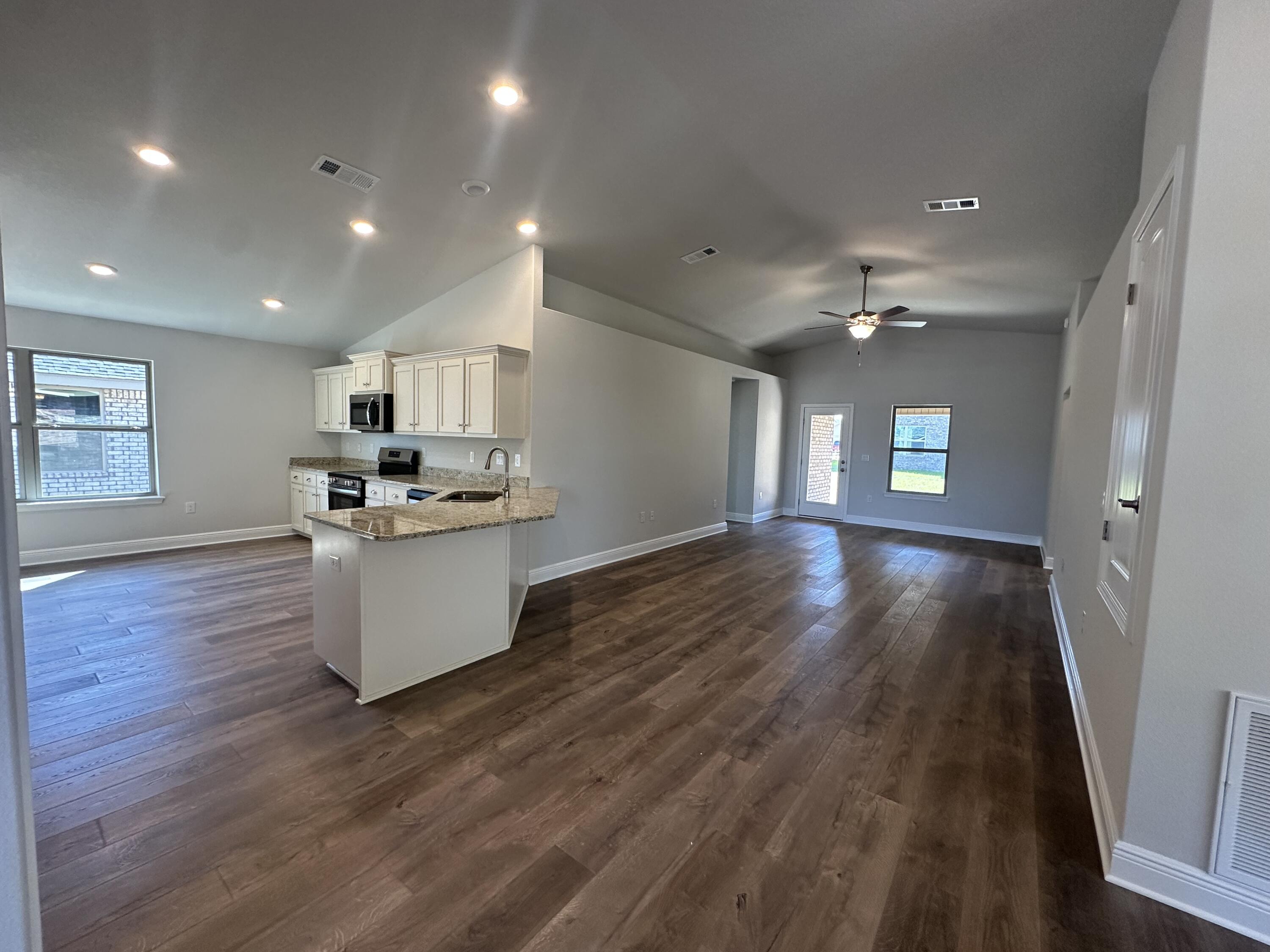 Ridgeway Landing - Residential