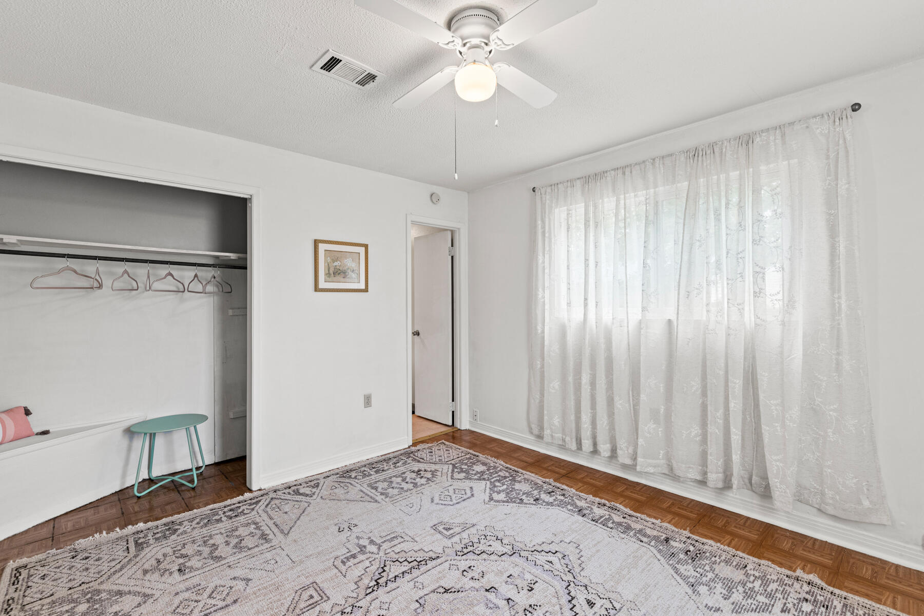 WEST NAVARRE - Residential