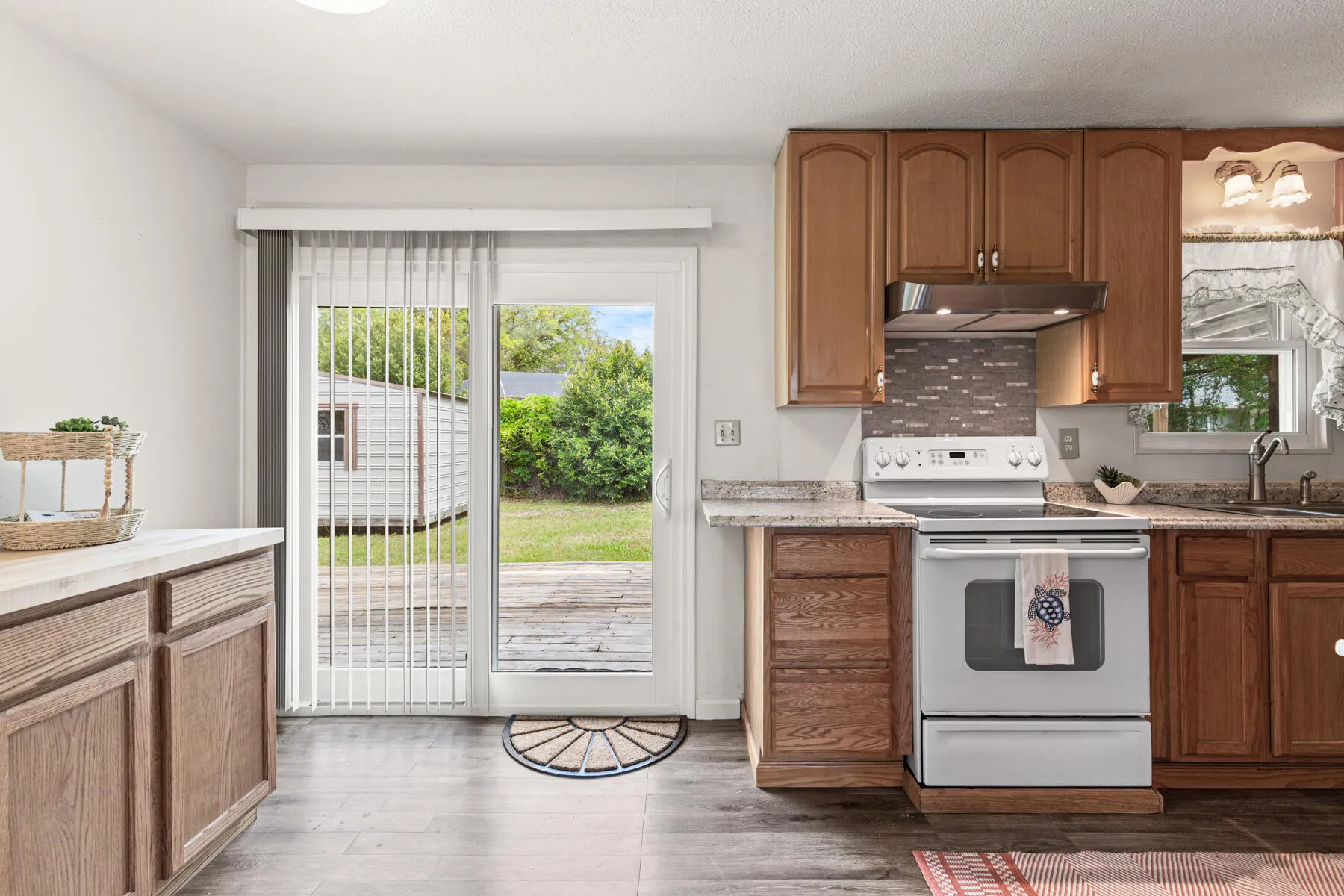 Navarre, Florida 32566, United States, 3 Bedrooms Bedrooms, ,2 BathroomsBathrooms,Residential,Active,103518