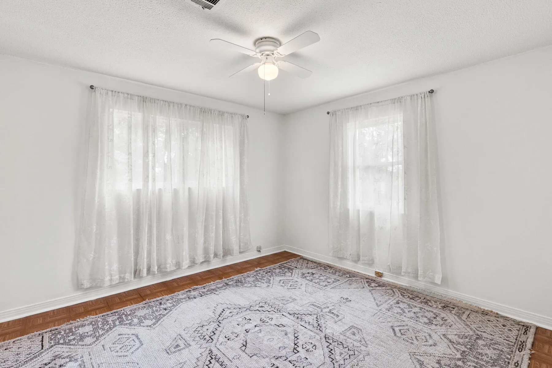 Navarre, Florida 32566, United States, 3 Bedrooms Bedrooms, ,2 BathroomsBathrooms,Residential,Active,103518