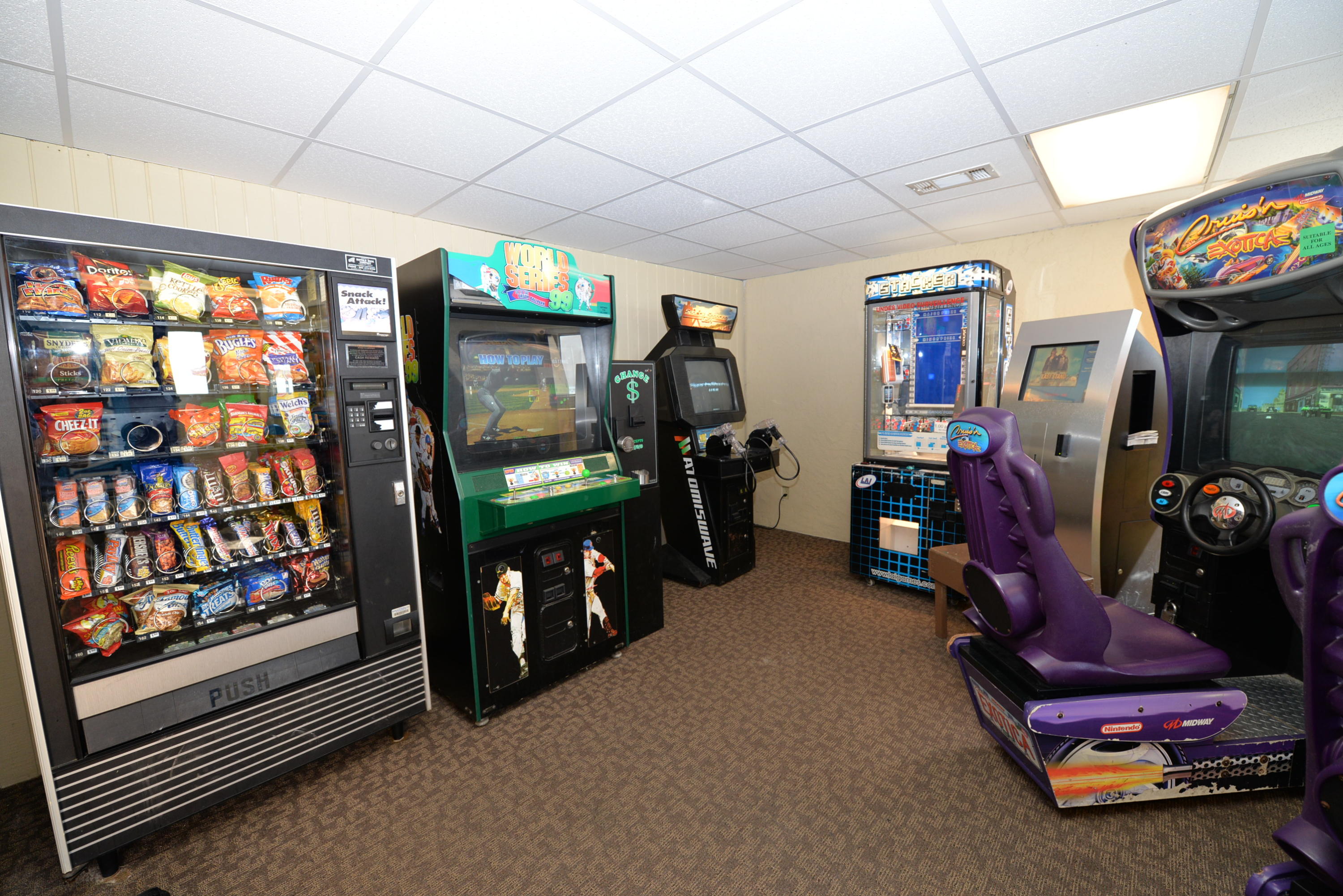 BEACH HOUSE CONDO PH 1 - Residential